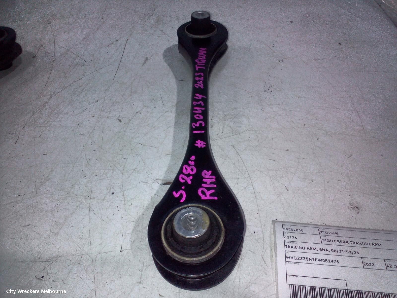 VOLKSWAGEN TIGUAN 2023 Right Rear Trailing Arm