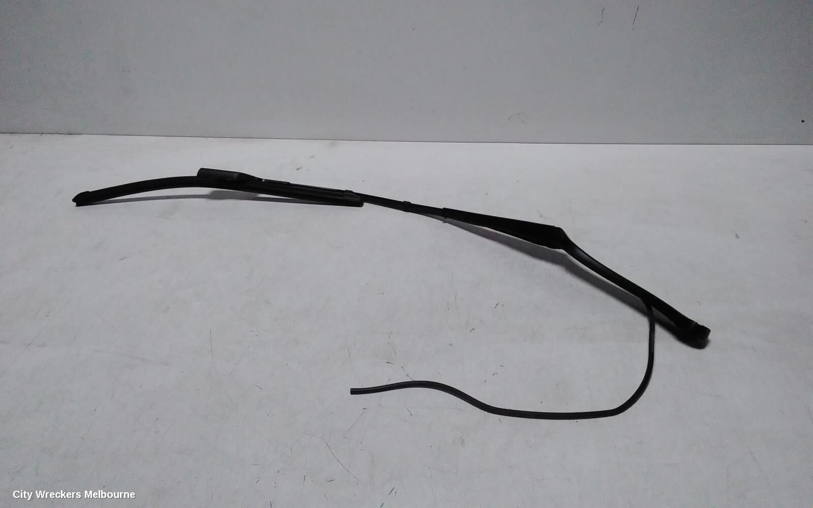 TESLA MODEL 3 2021 Wiper Arm