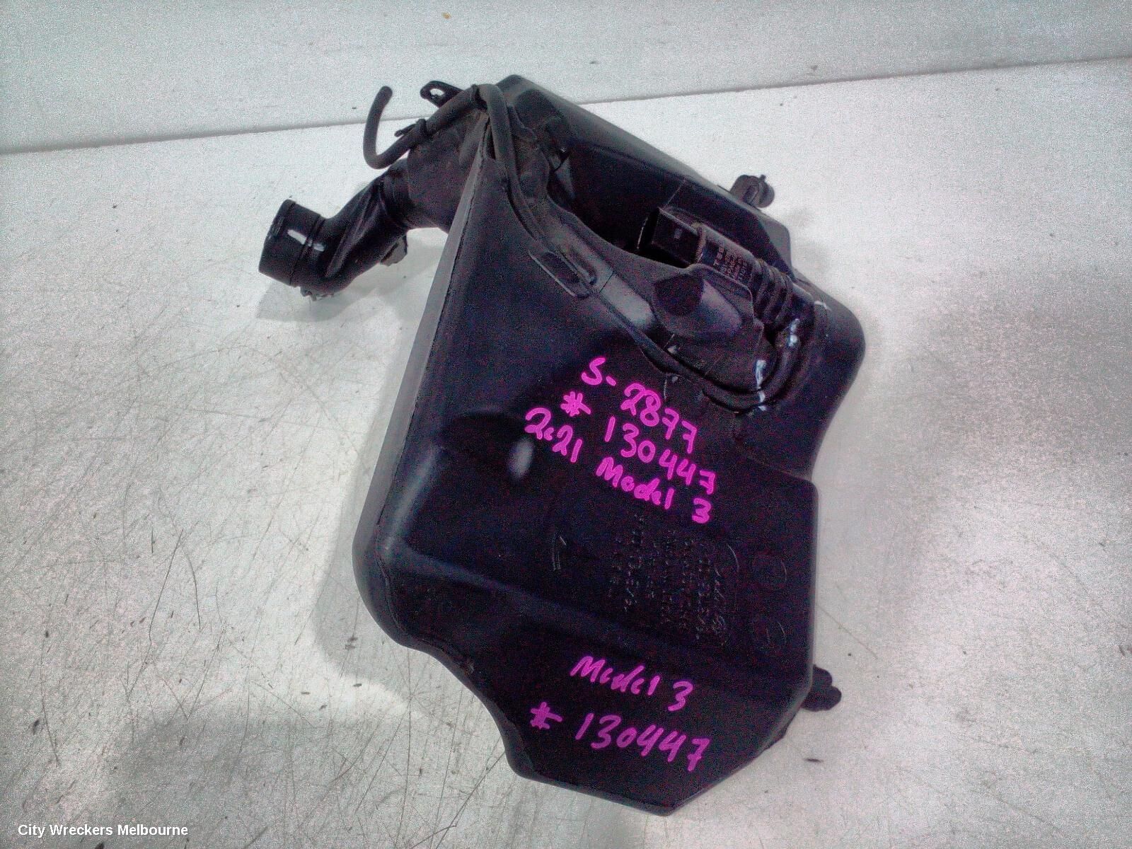 TESLA MODEL 3 2021 Washer Bottle