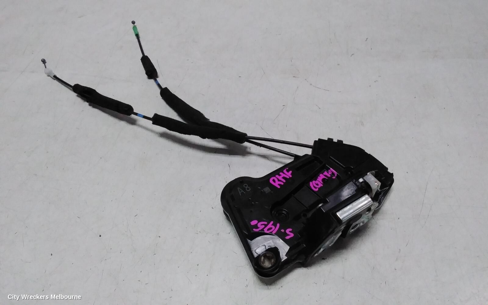 TOYOTA CAMRY 2019 Door/Boot/Gate Lock