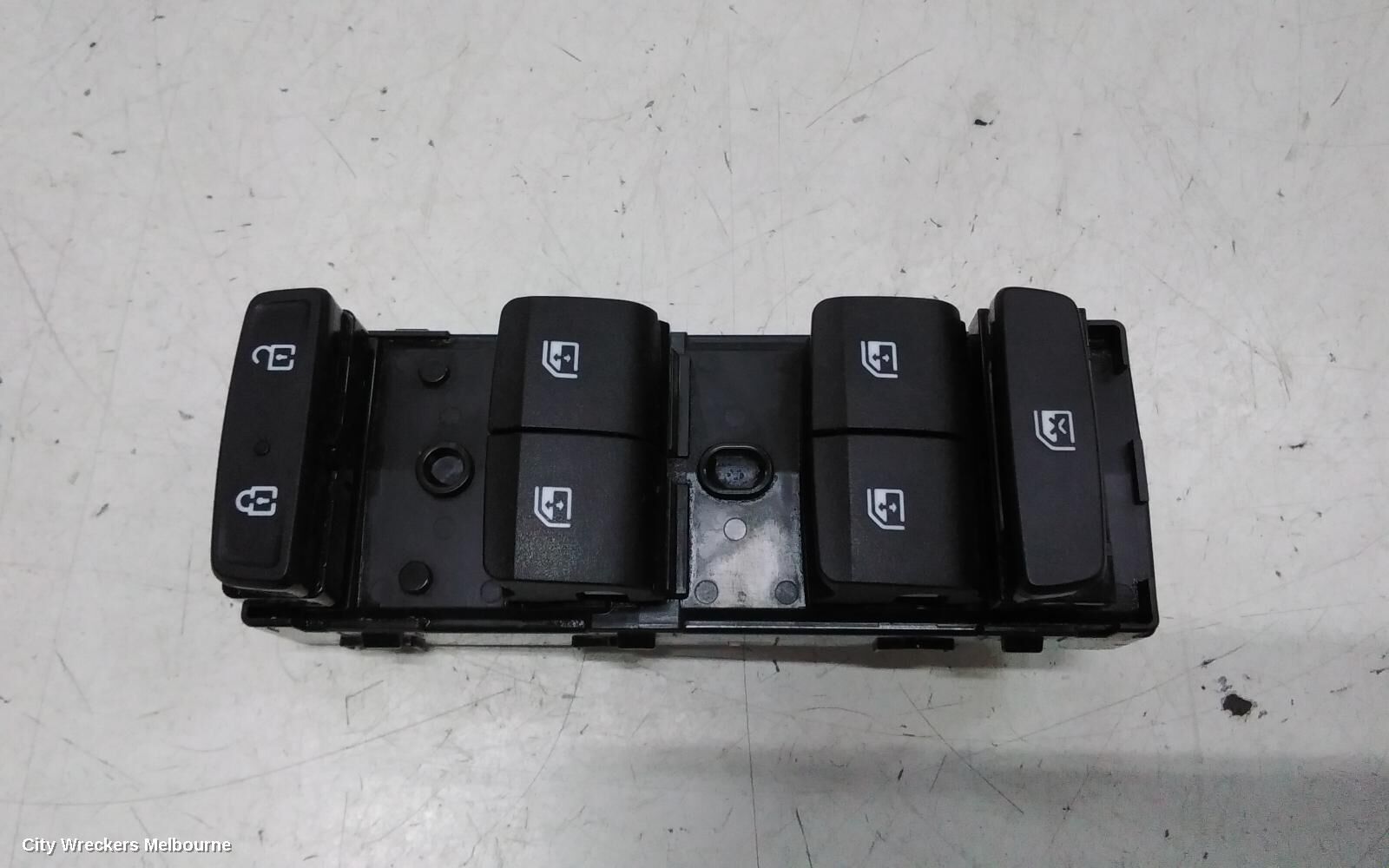 HYUNDAI TUCSON 2021 Pwr Dr Wind Switch