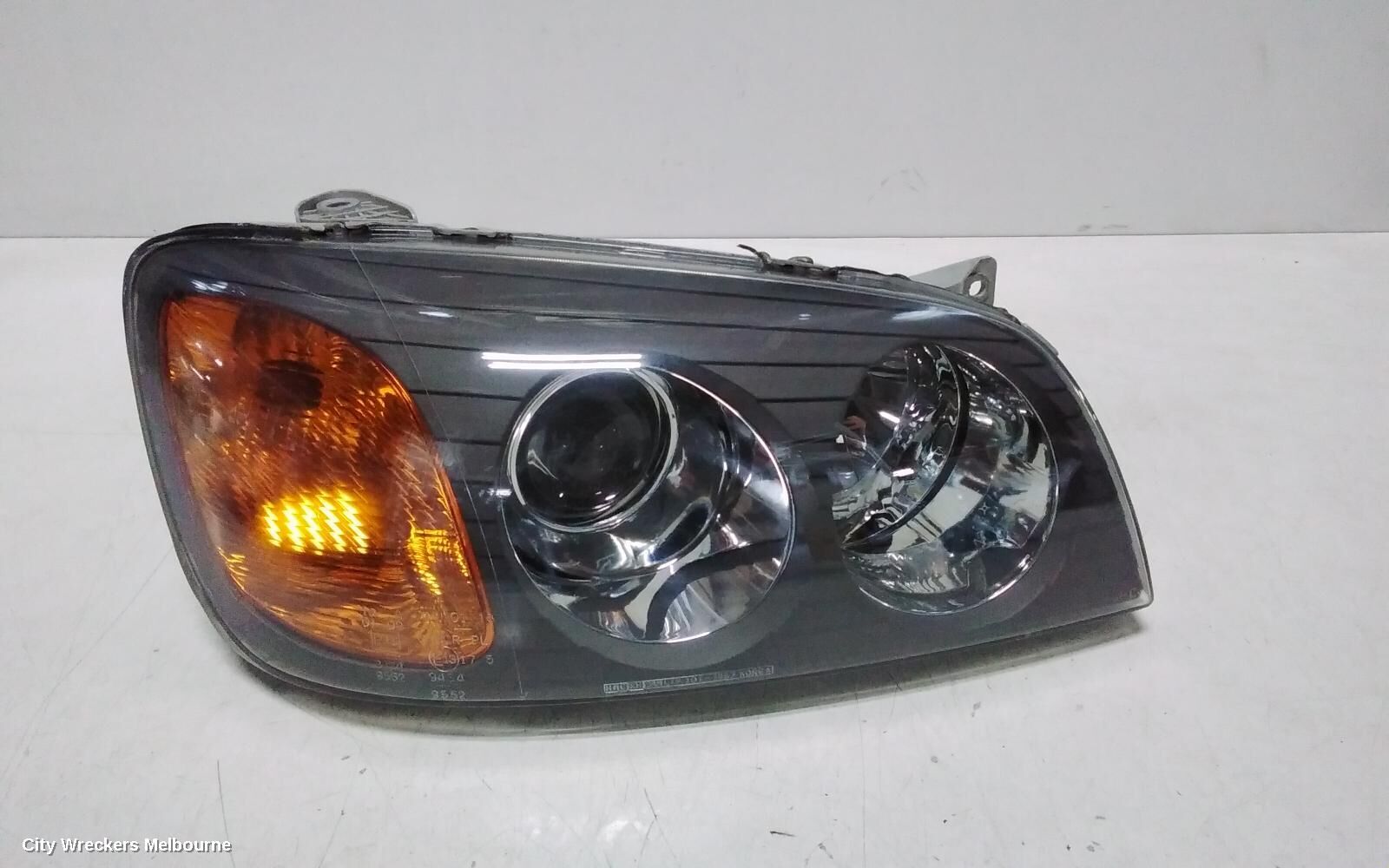 HYUNDAI GRANDEUR 2001 Right Headlamp