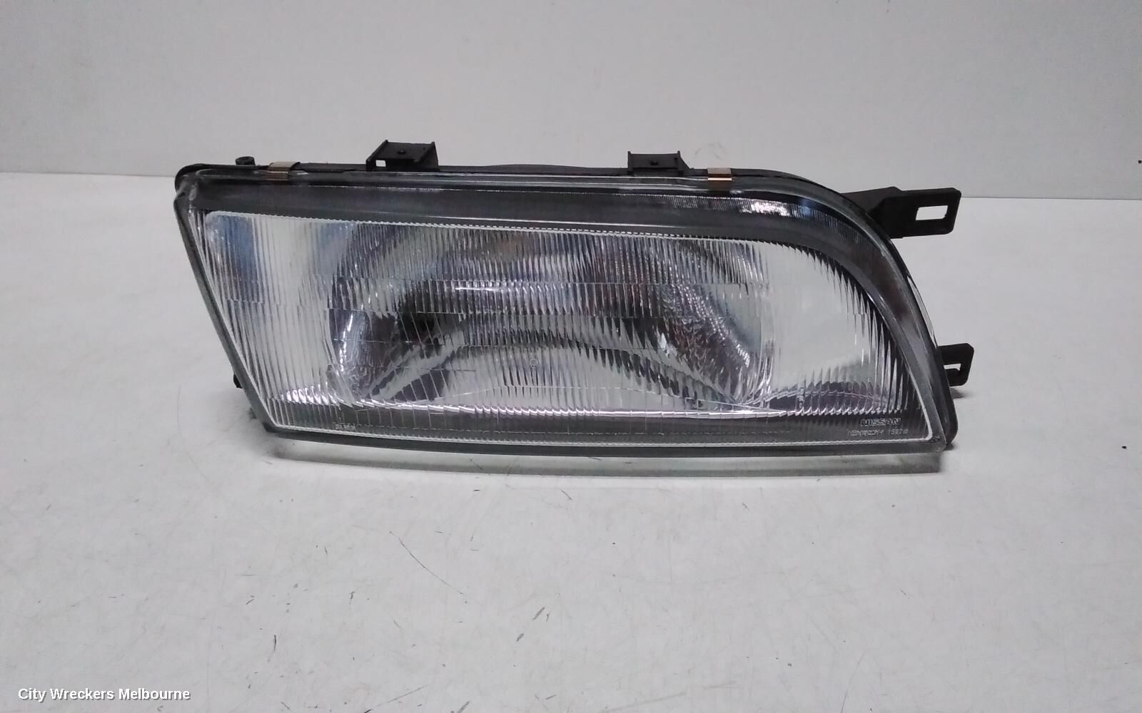 NISSAN PULSAR 1995 Right Headlamp