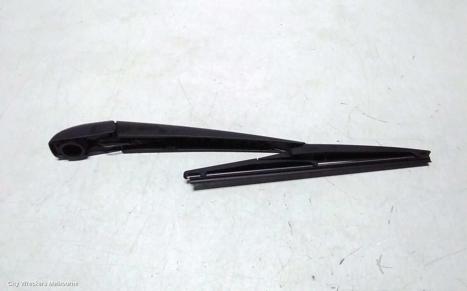 JEEP GRANDCHEROKEE 2016 Wiper Arm