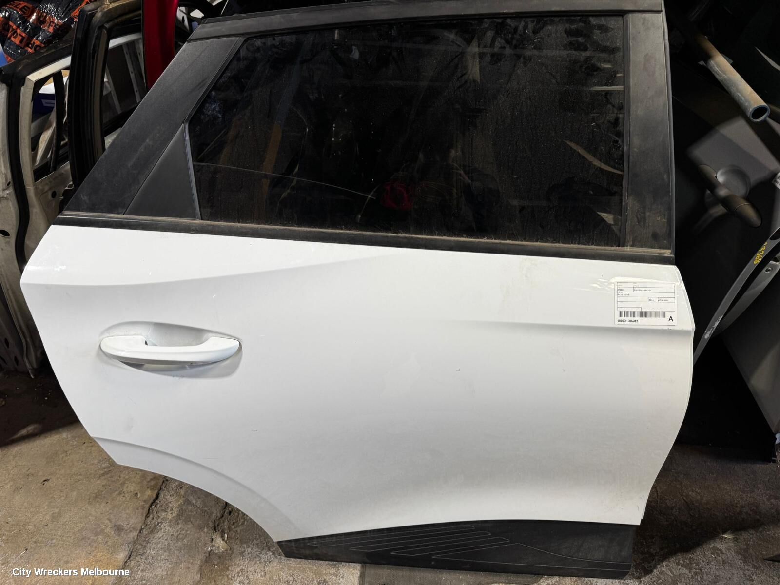 MG MG4 2024 RIGHT_REAR_DOOR_SLIDING