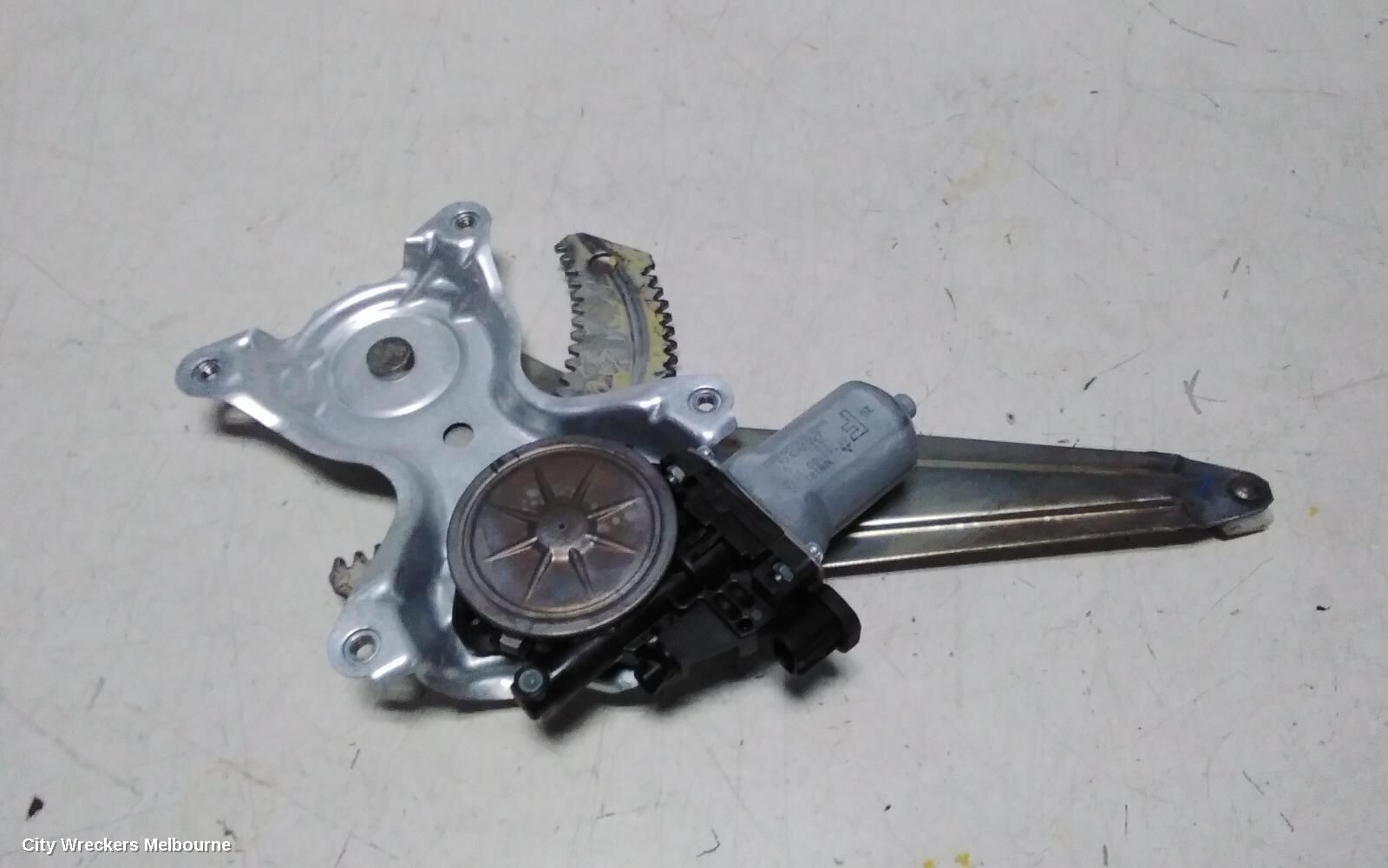 MITSUBISHI TRITON 2012 Right Rear Wnd Reg/Motor