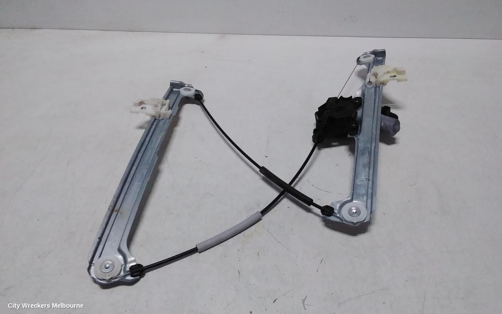 MAZDA CX30 2022 Left Front Window Reg/Motor