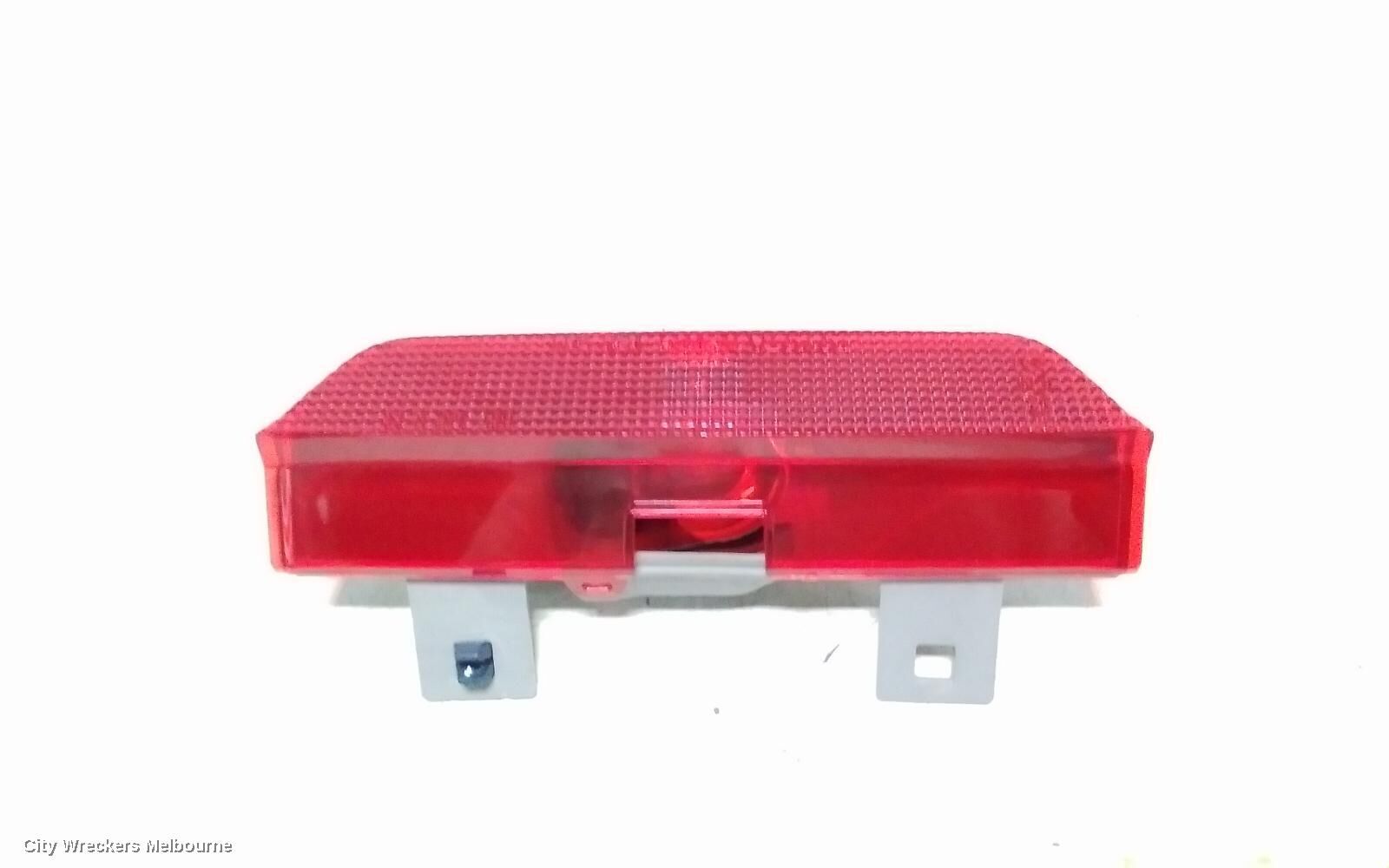 TOYOTA RAV4 2002 High Level Stoplight