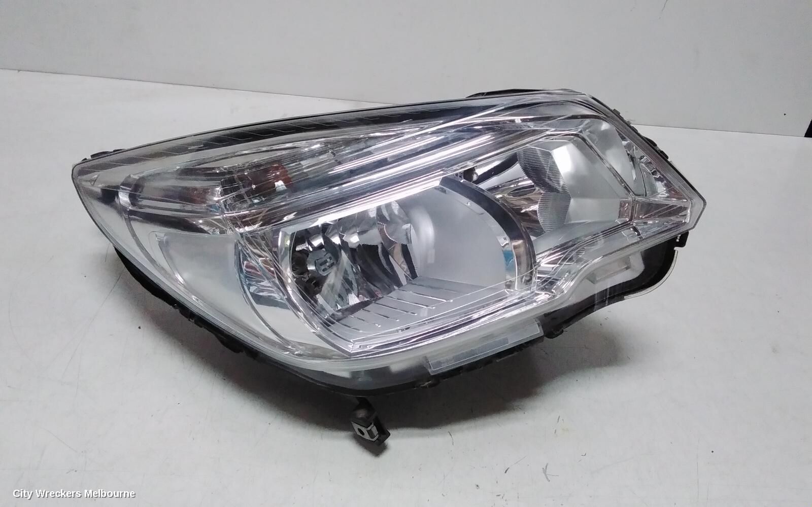 HOLDEN COLORADO 2016 Right Headlamp