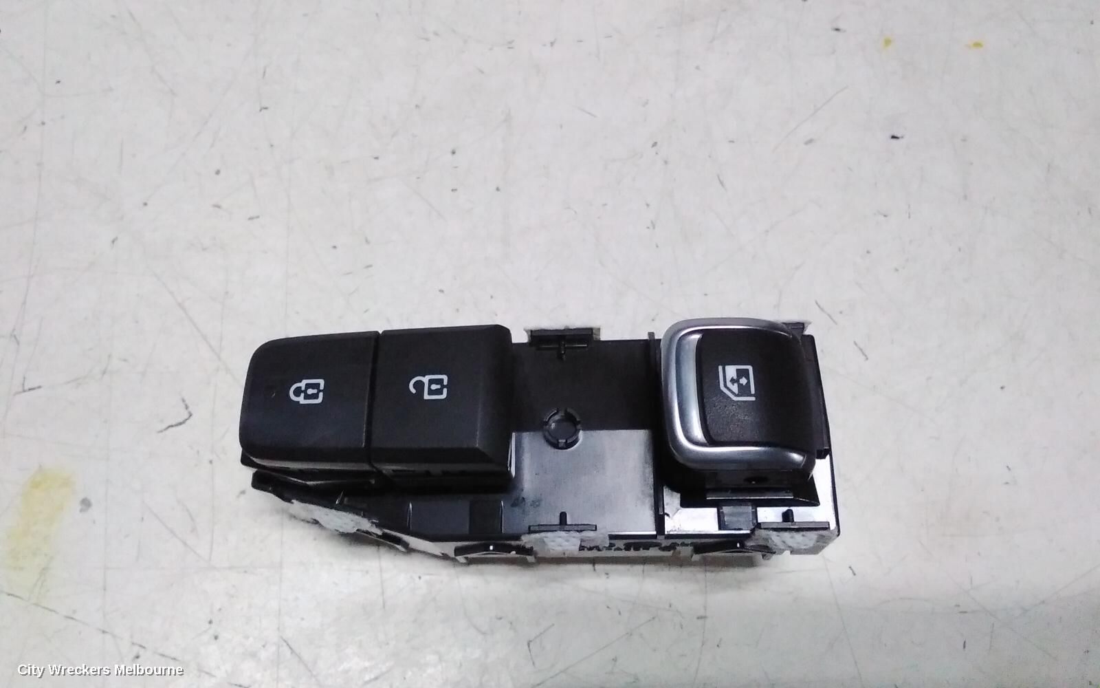 KIA CARNIVAL/GRAND CARNIVAL 2022 Pwr Dr Wind Switch