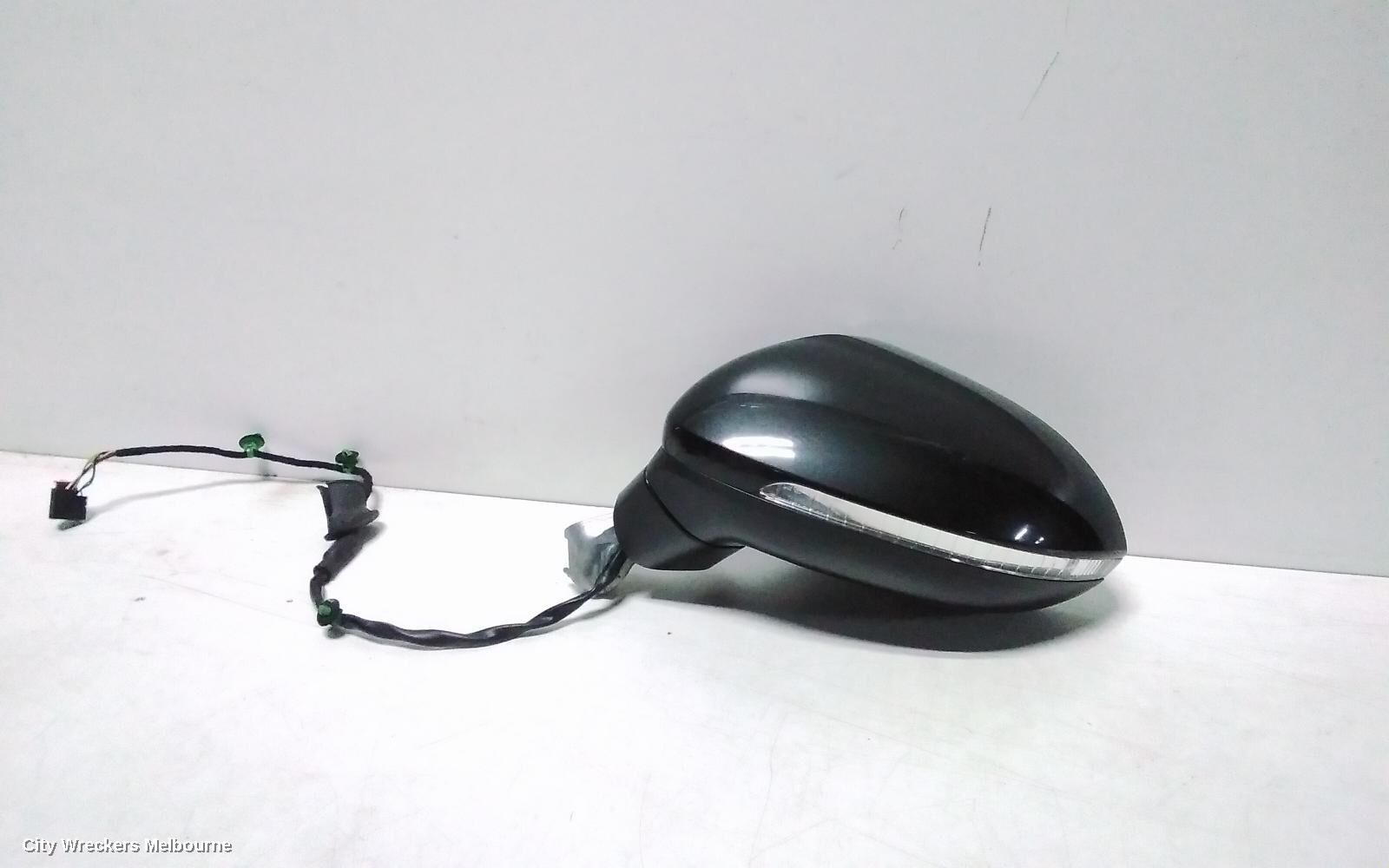 VOLKSWAGEN PASSAT 2018 Left Door Mirror