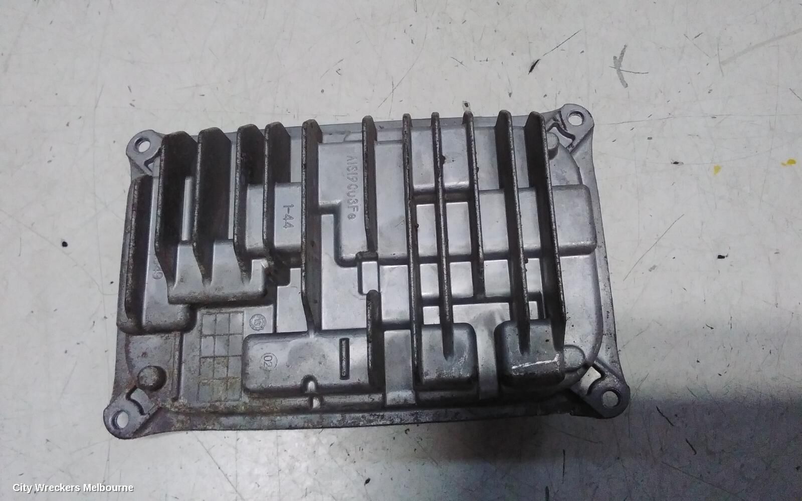 MERCEDES E CLASS, W212/S212, 07/09-05/16,  A2129008324  W212 ILS LED Control Module : 131151