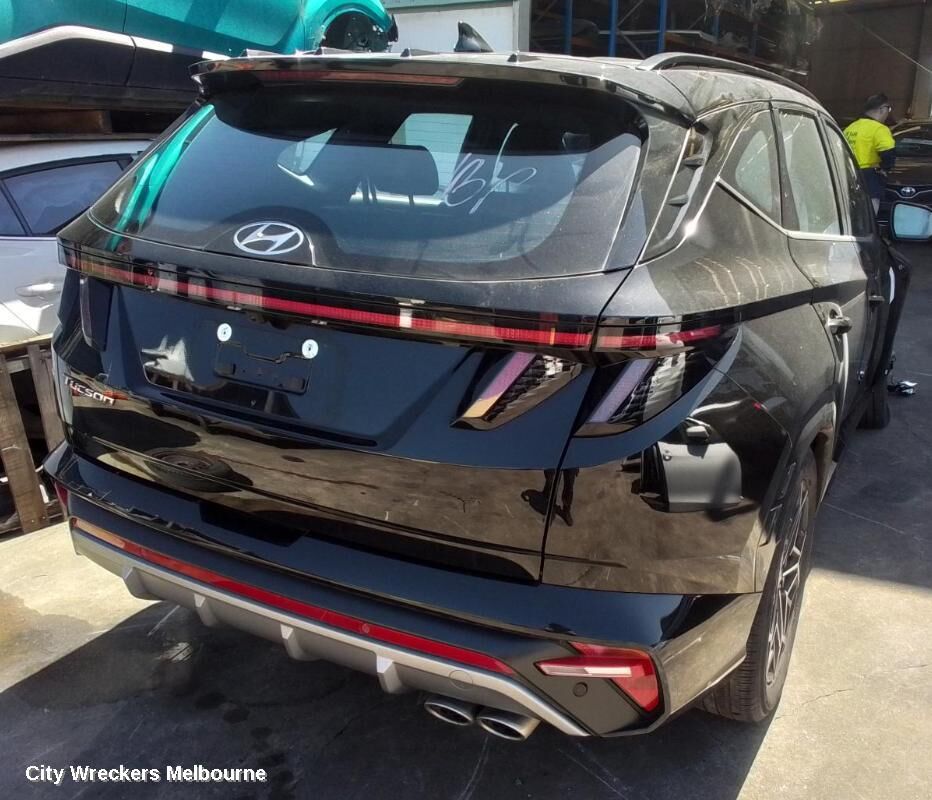 HYUNDAI TUCSON 2023 Right Front Door