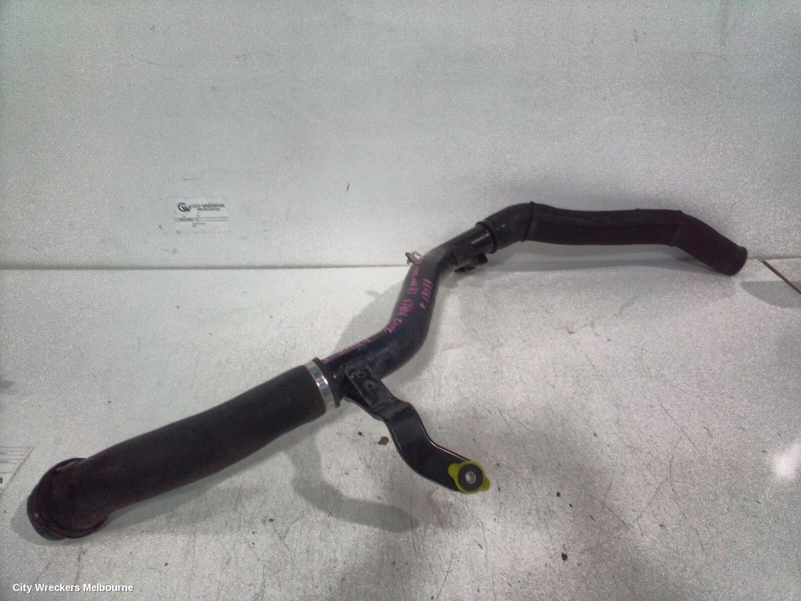 TOYOTA HIACE 2012 Intercooler