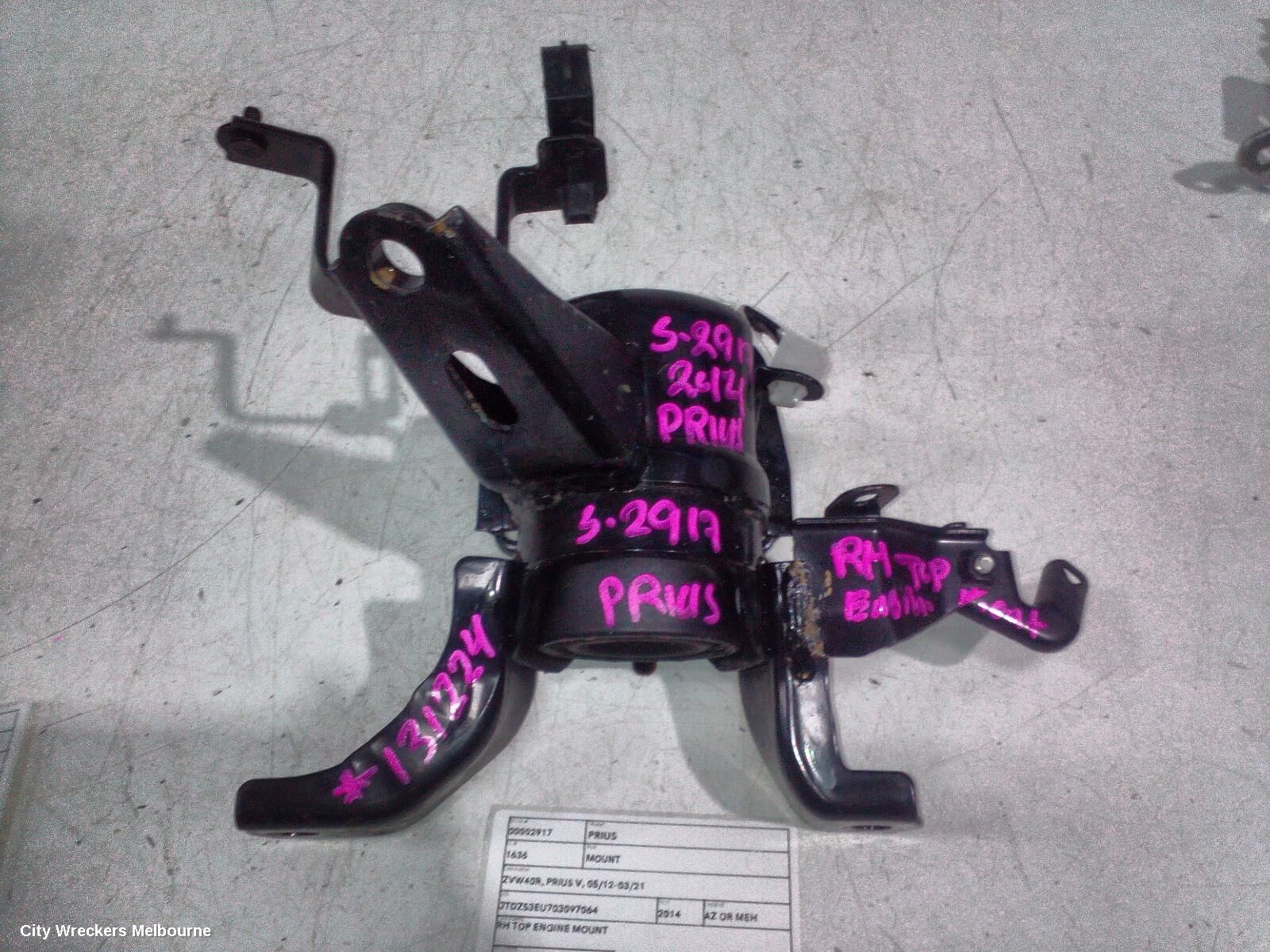 TOYOTA PRIUS 2014 Mount