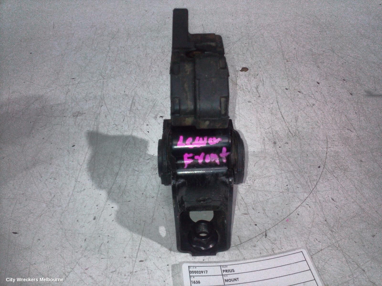 TOYOTA PRIUS 2014 Mount