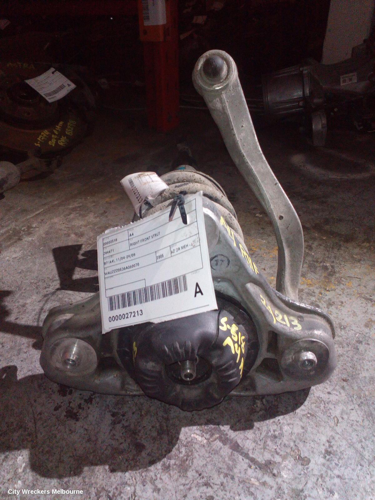AUDI A4 2005 Right Front Strut