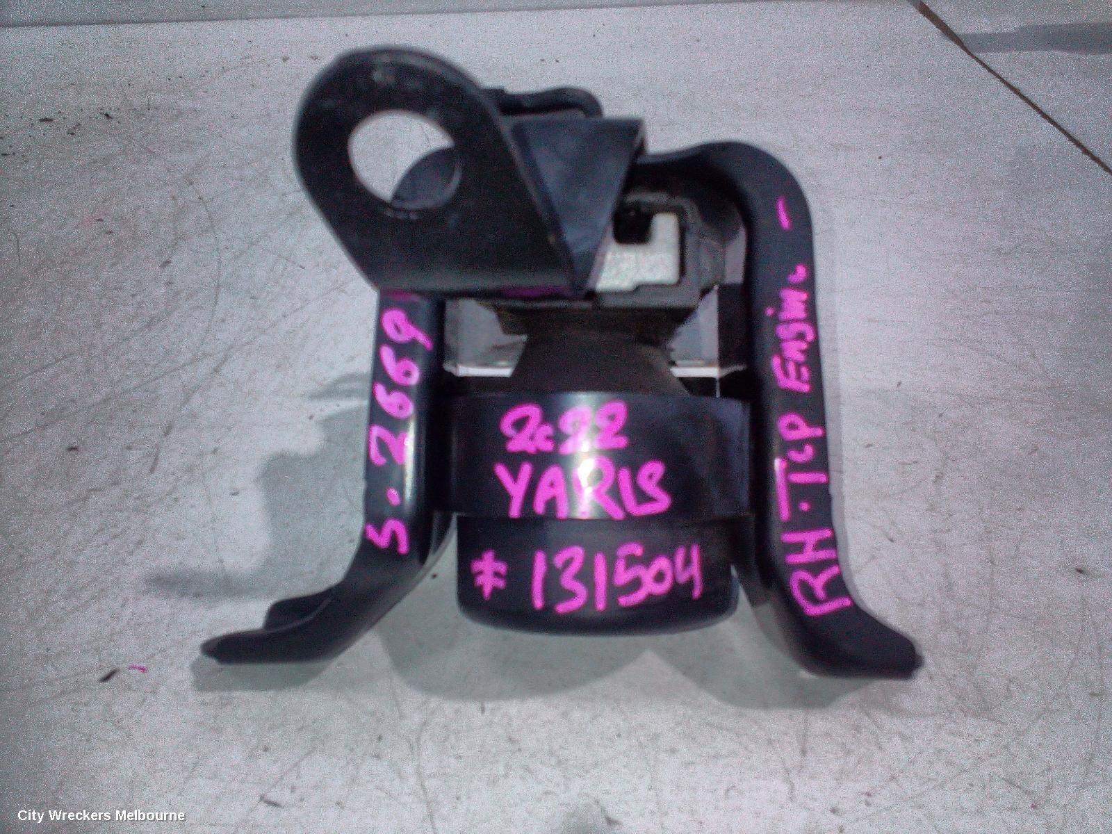 TOYOTA YARIS 2022 Mount
