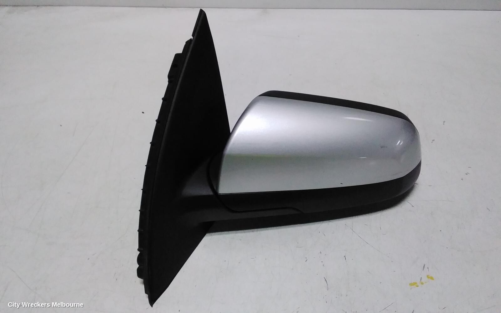 HOLDEN COMMODORE 2008 Left Door Mirror