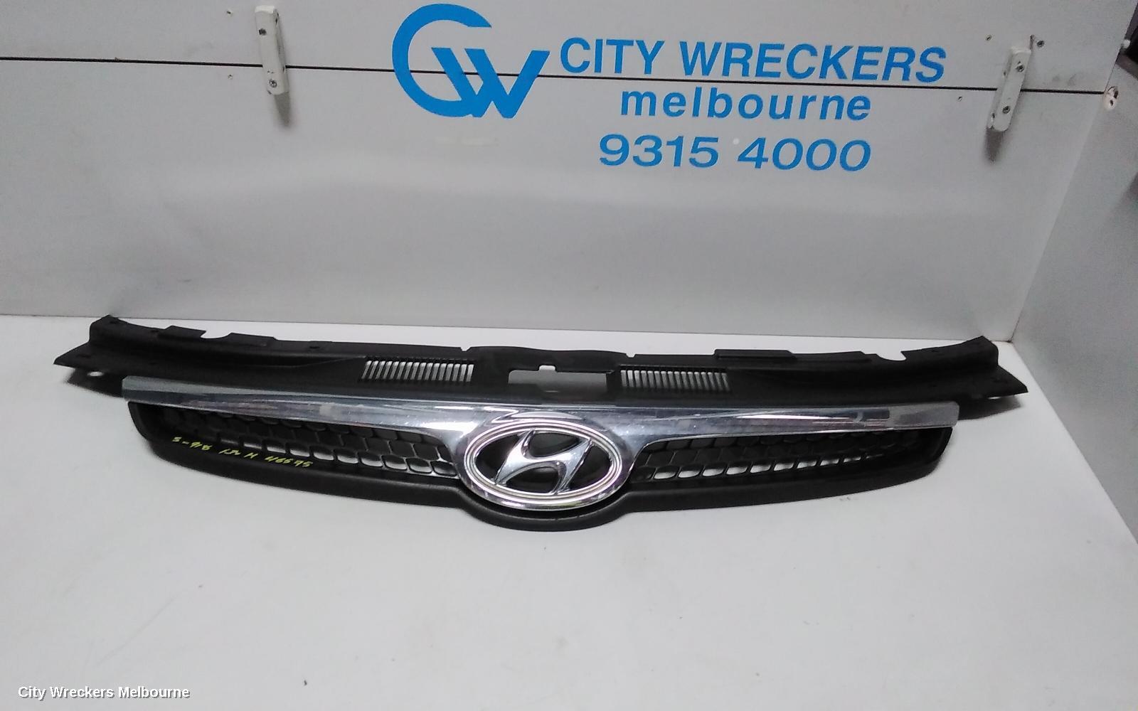 HYUNDAI I30 2009 Grille