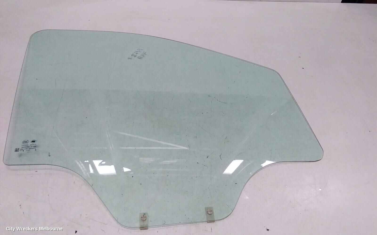 LDV G10 2019 Right Front Door Window