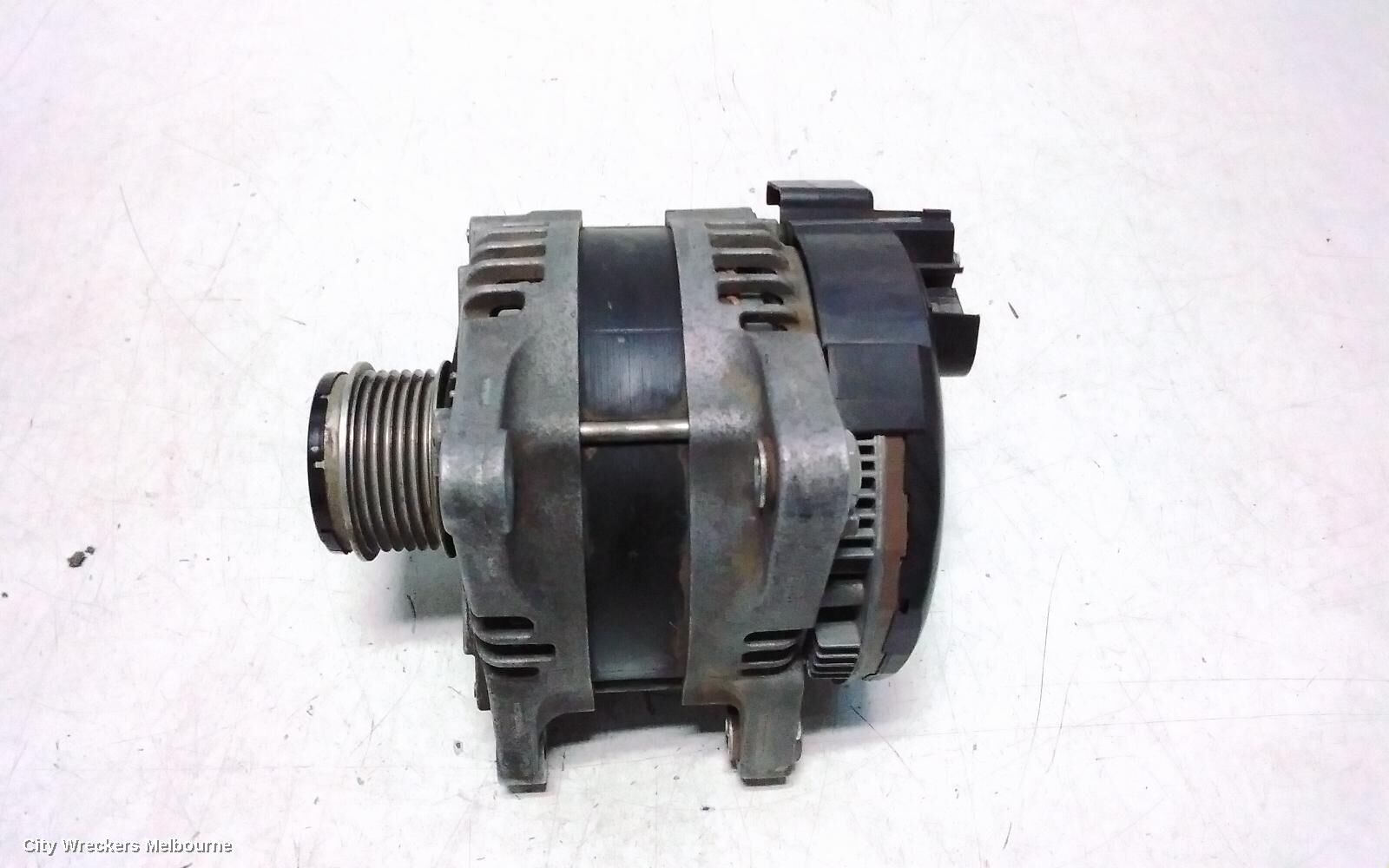 AUDI Q7 2017 Alternator