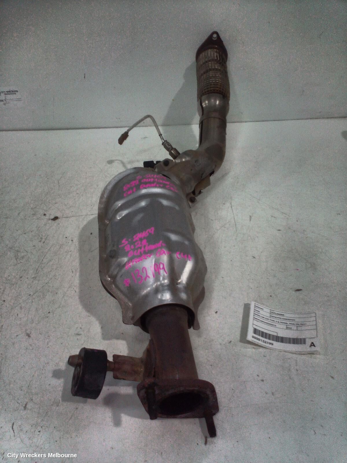 MITSUBISHI OUTLANDER 2022 Catalytic Converter