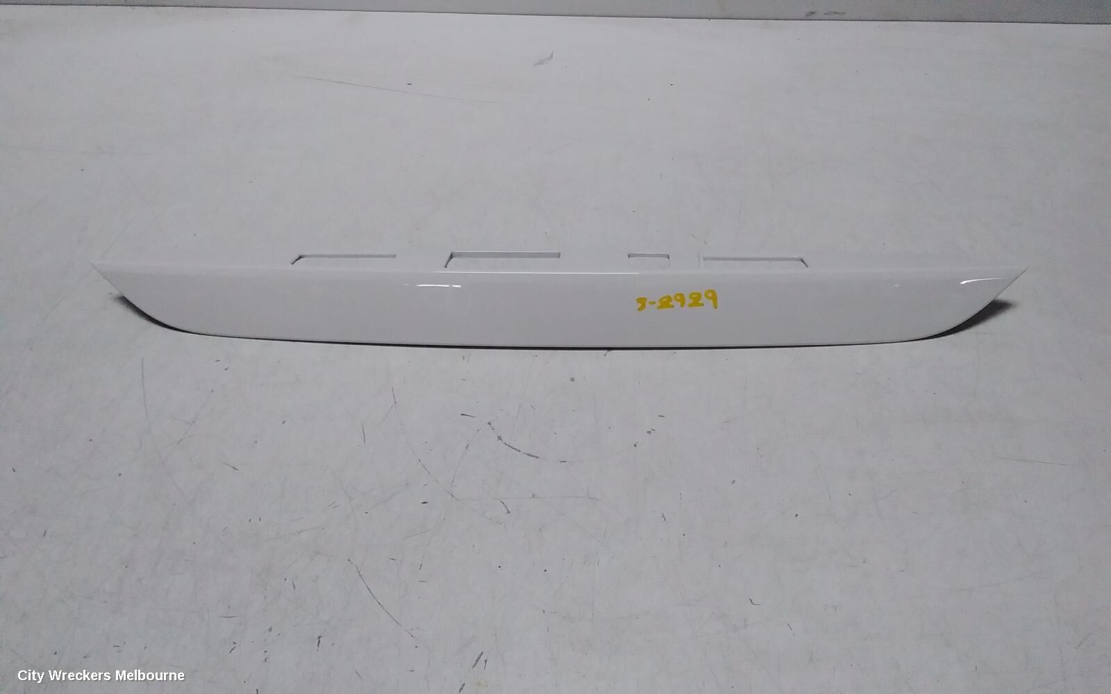 TOYOTA COROLLA CROSS 2023 Rear Garnish