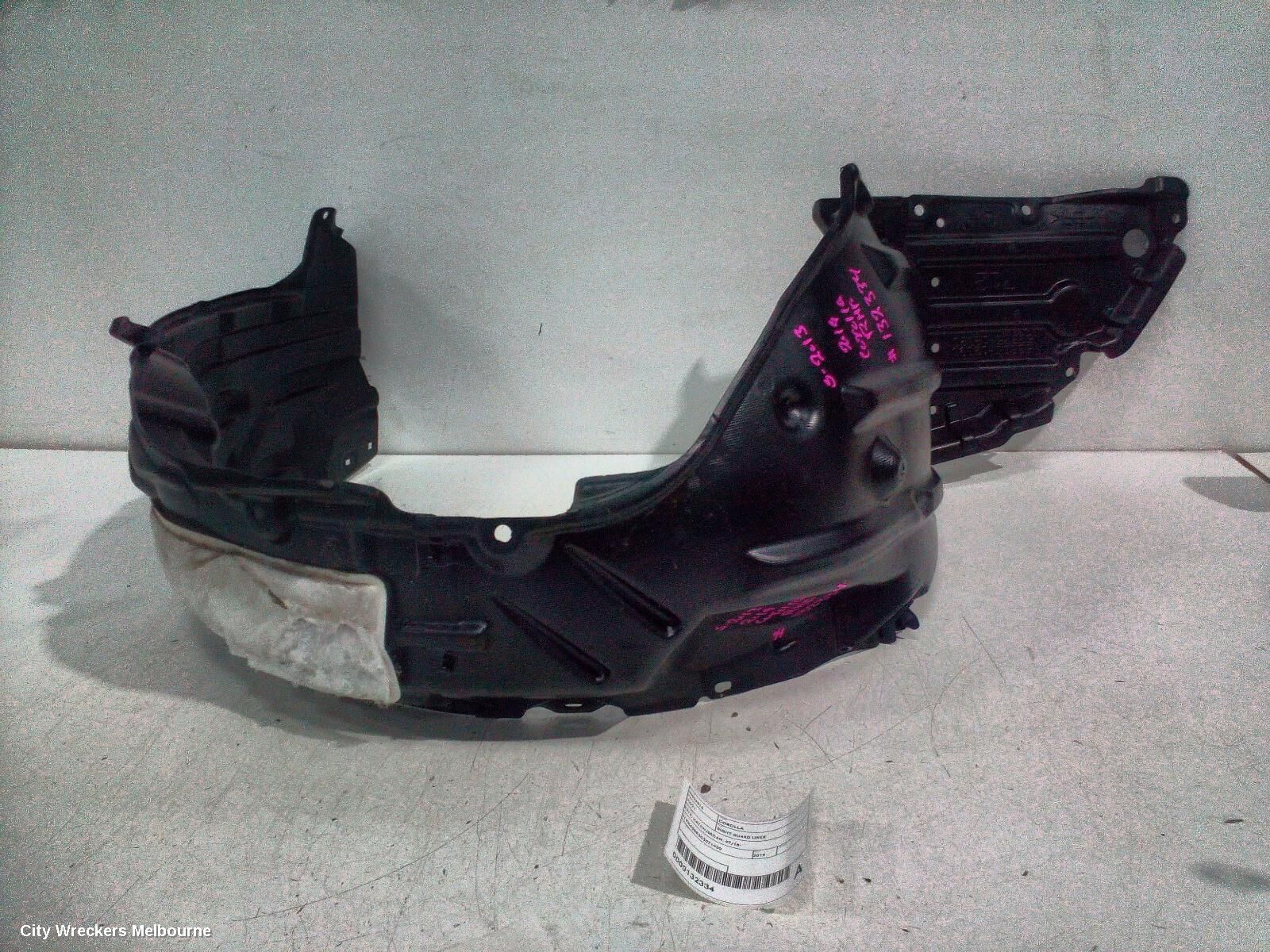TOYOTA COROLLA 2019 Right Guard Liner