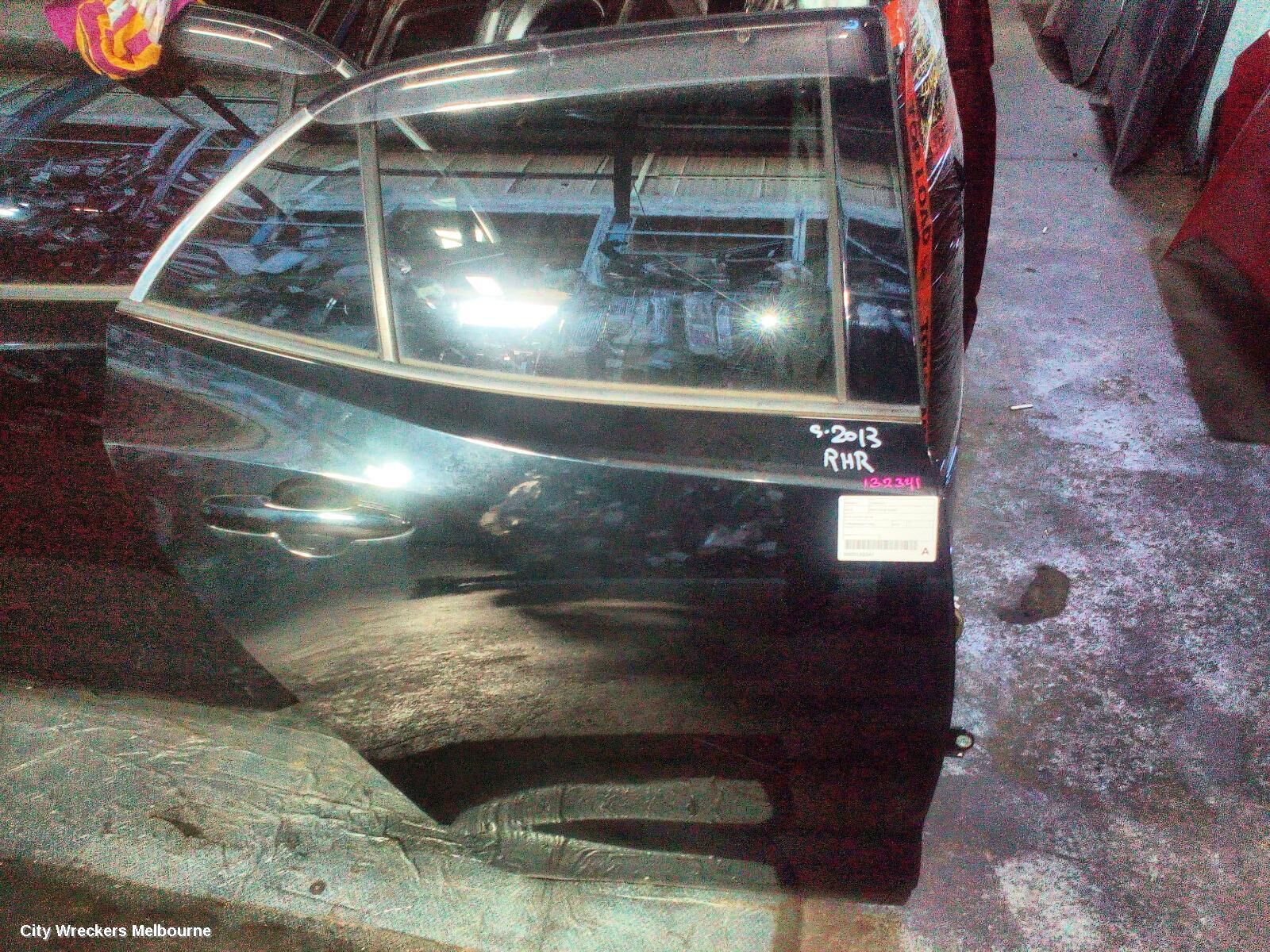 TOYOTA COROLLA 2019 RIGHT_REAR_DOOR_SLIDING