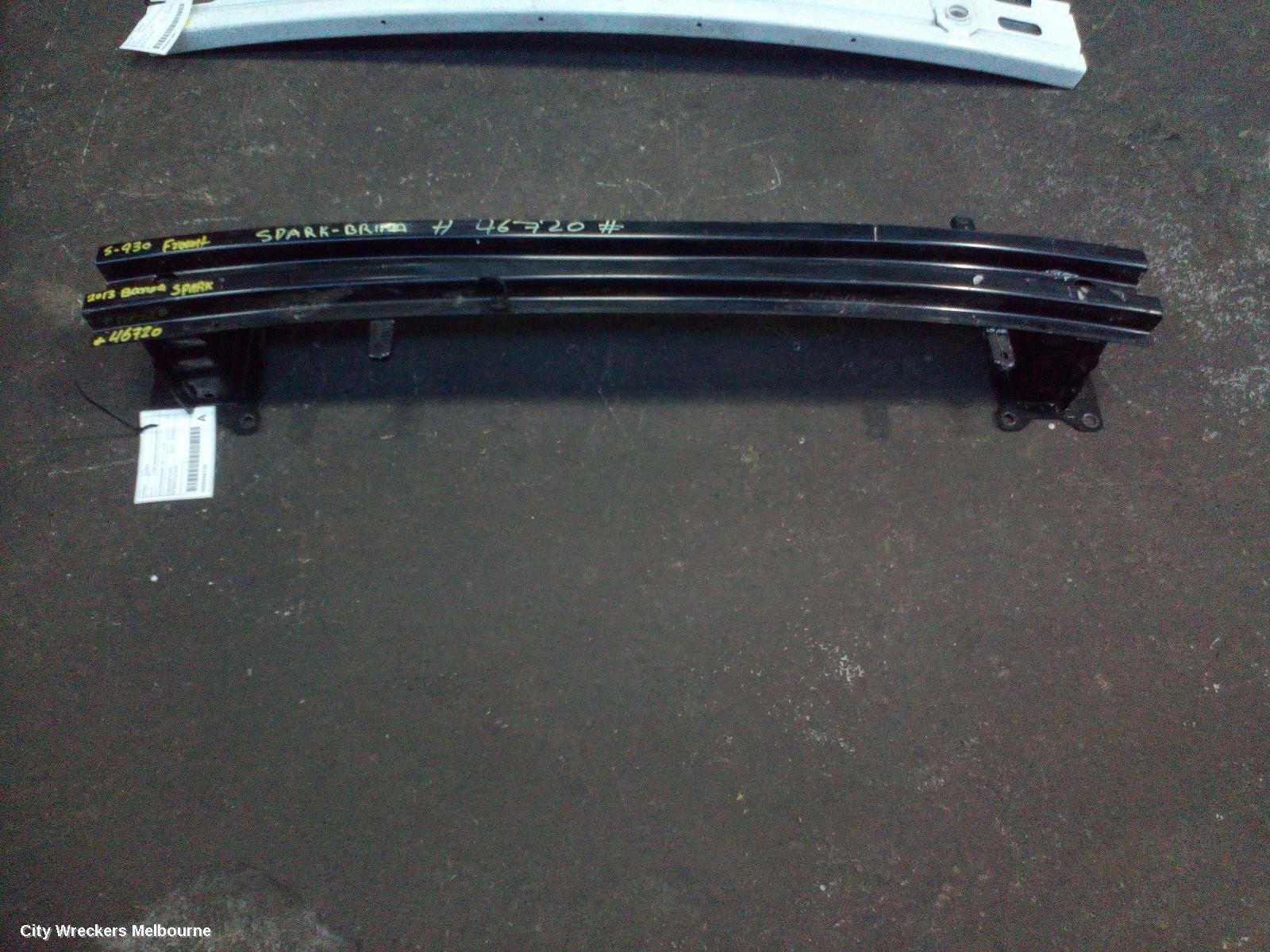 HOLDEN BARINA 2013 F/Bar Reinforc/Brack