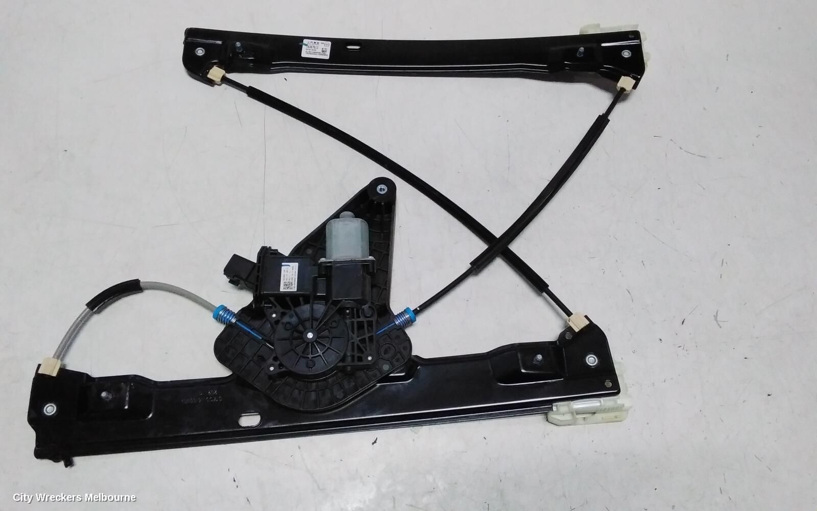 MG HS 2022 Left Front Window Reg/Motor