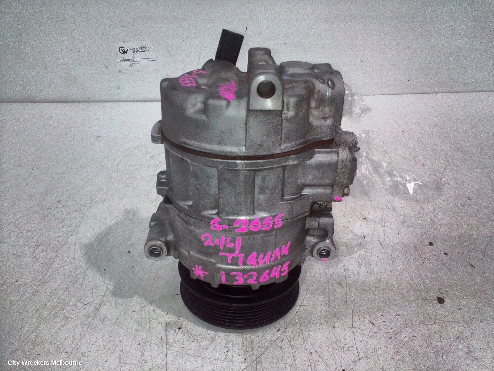 VOLKSWAGEN TIGUAN 2014 A/C Compressor