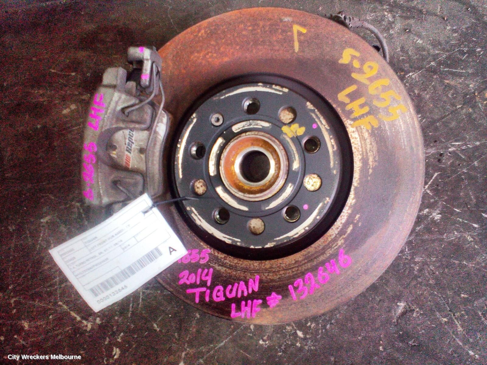 VOLKSWAGEN TIGUAN 2014 Left Front Hub Assembly