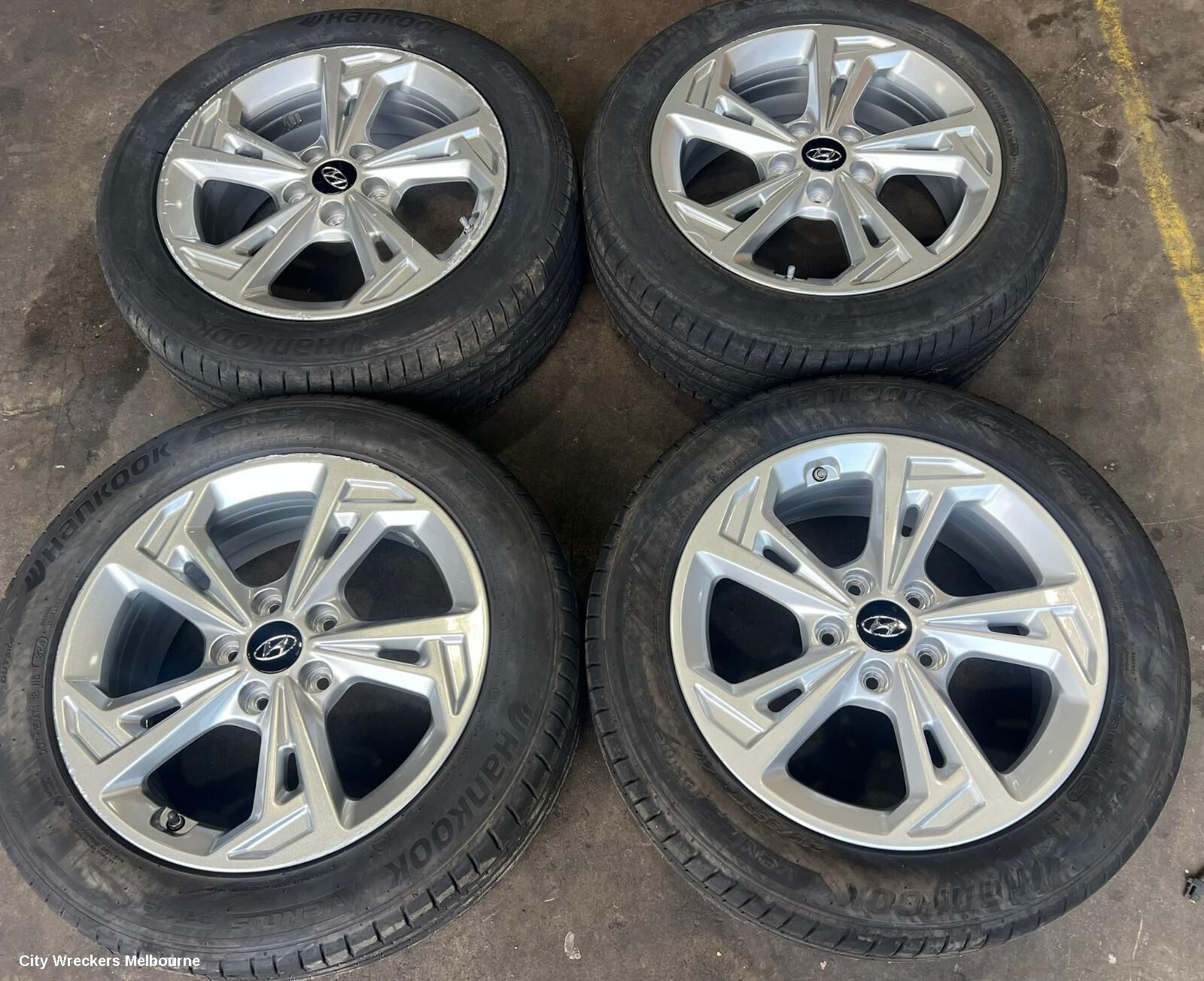 HYUNDAI I45 2012 Wheel Mag