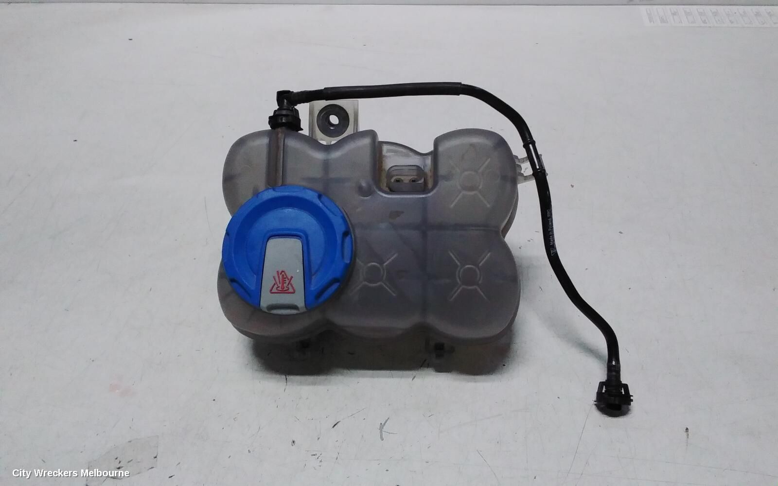 PORSCHE MACAN 2020 Overflow Bottle