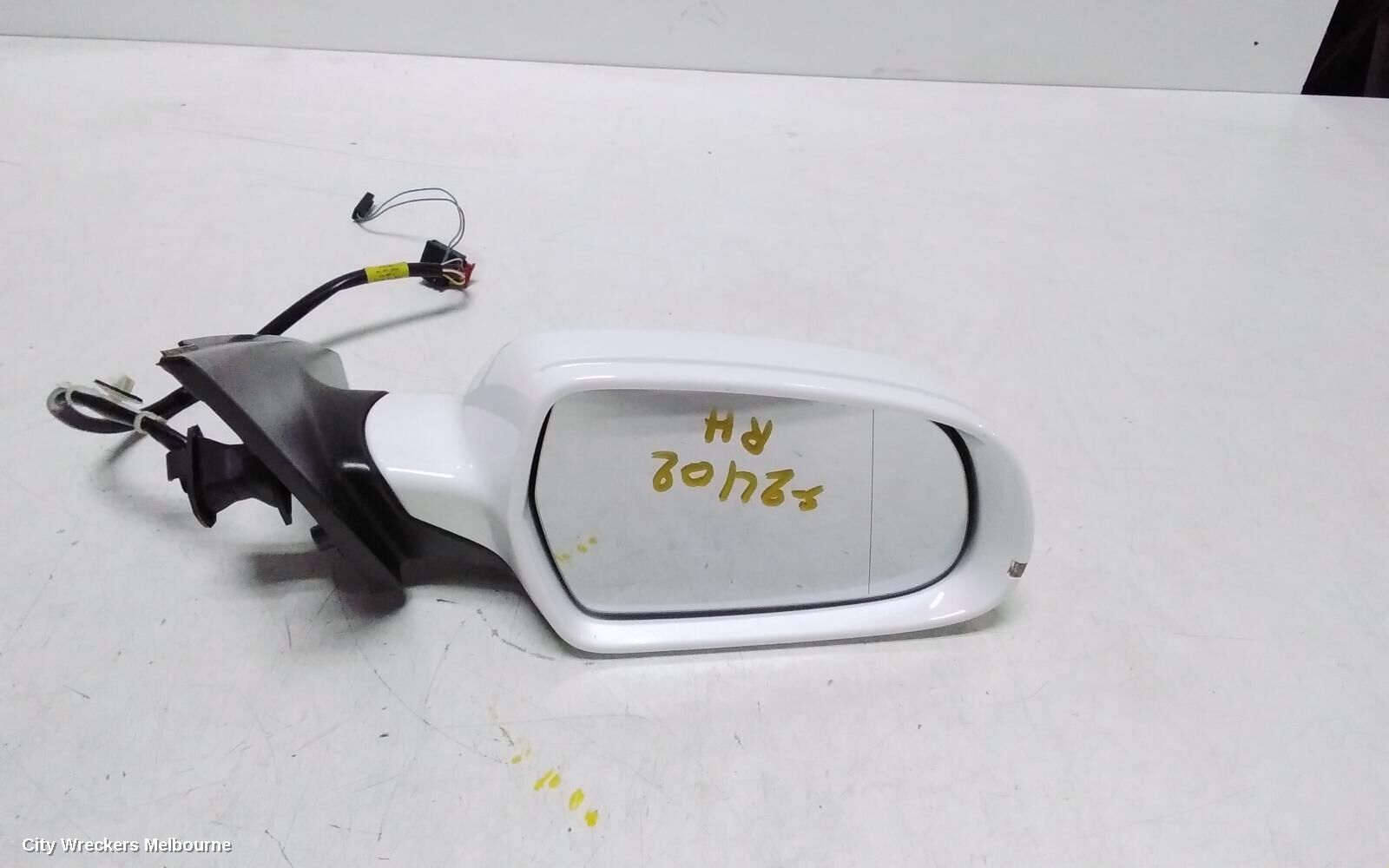 AUDI A4 2014 Right Door Mirror