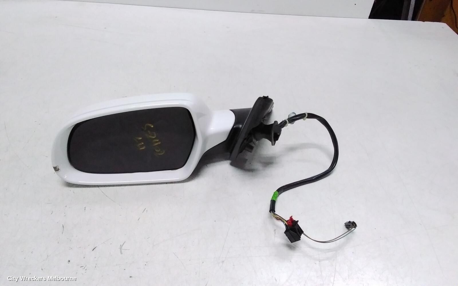 AUDI A4 2014 Left Door Mirror