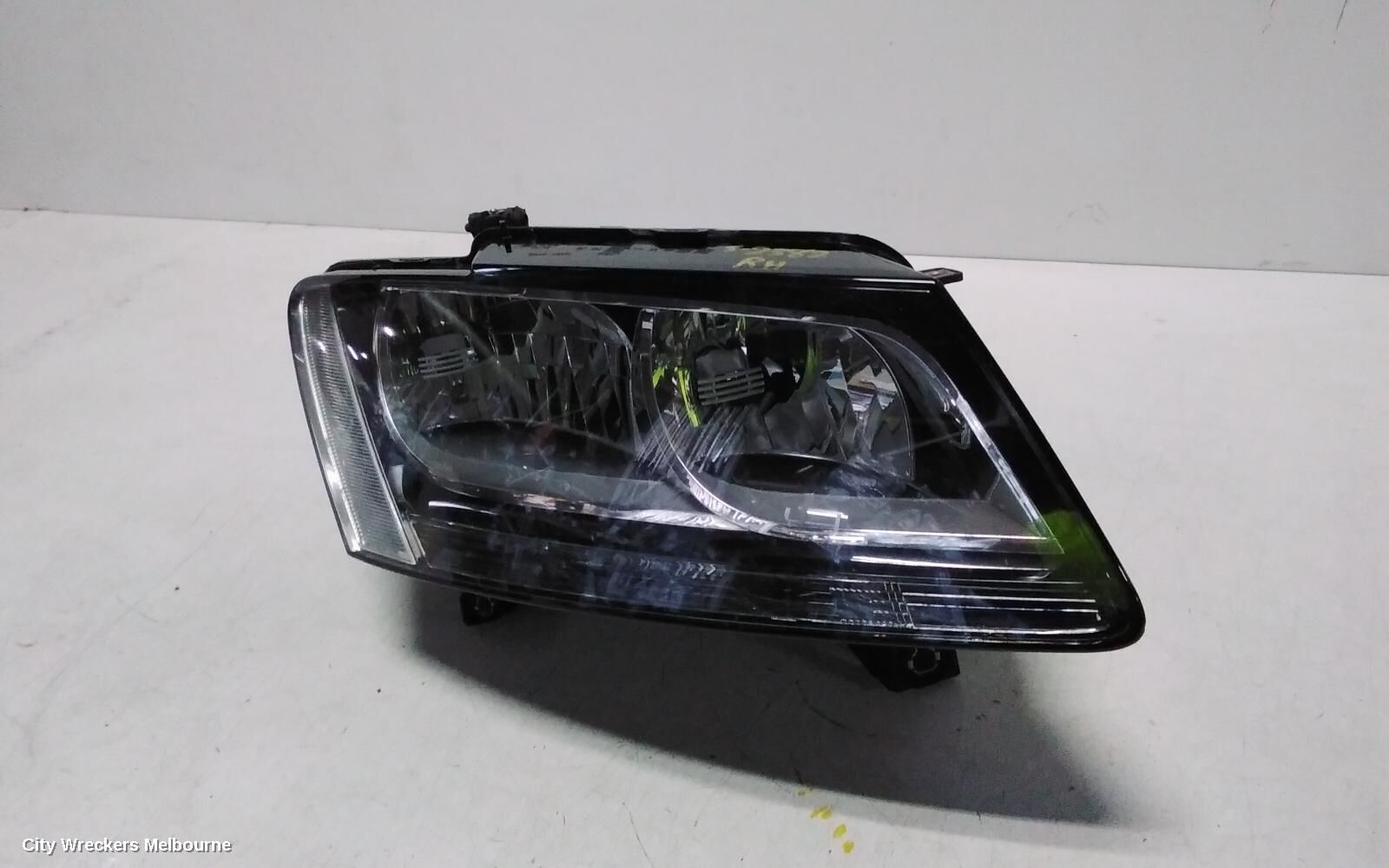 AUDI Q5 2009 Right Headlamp
