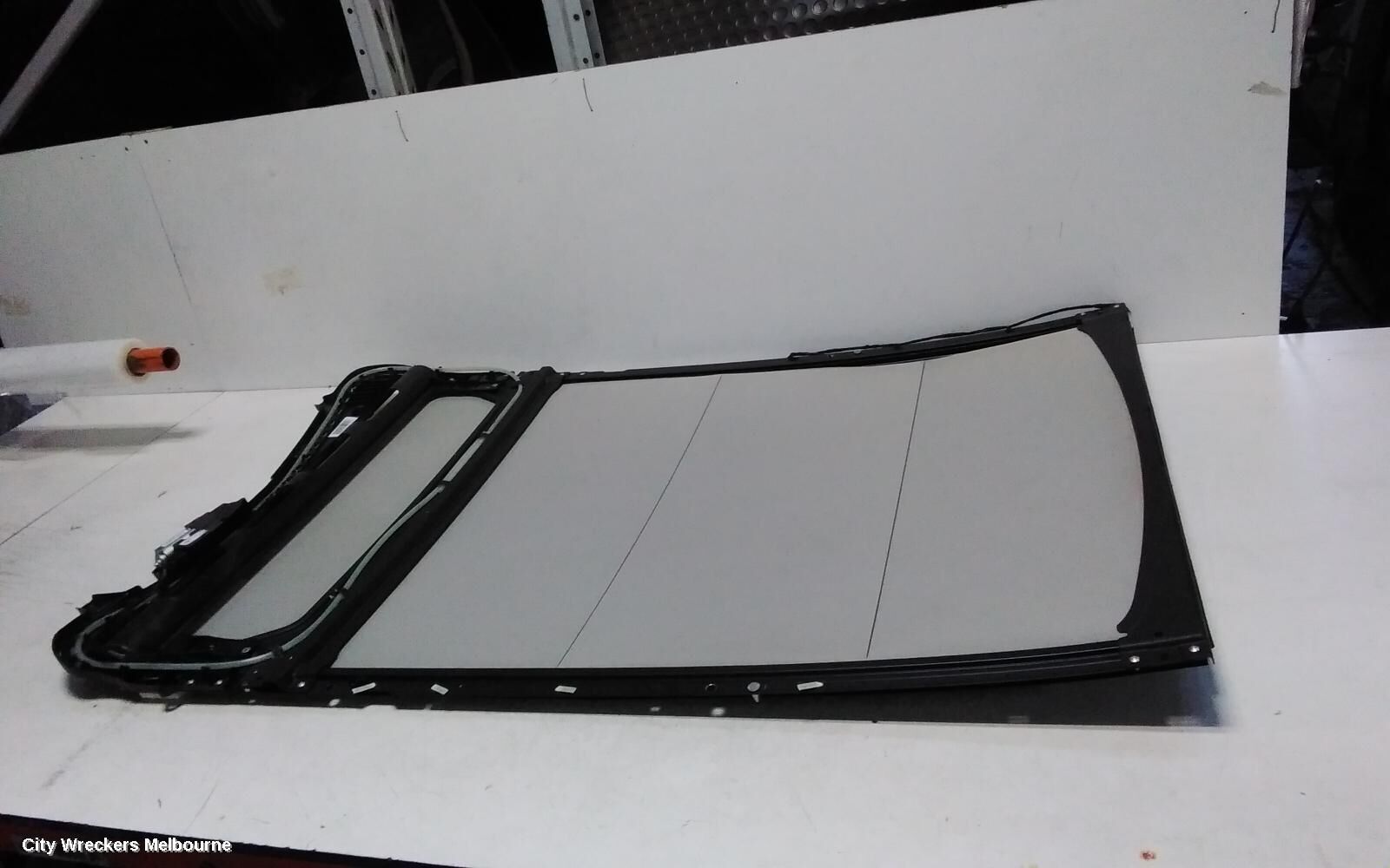 NISSAN QASHQAI 2015 Sunroof Motor