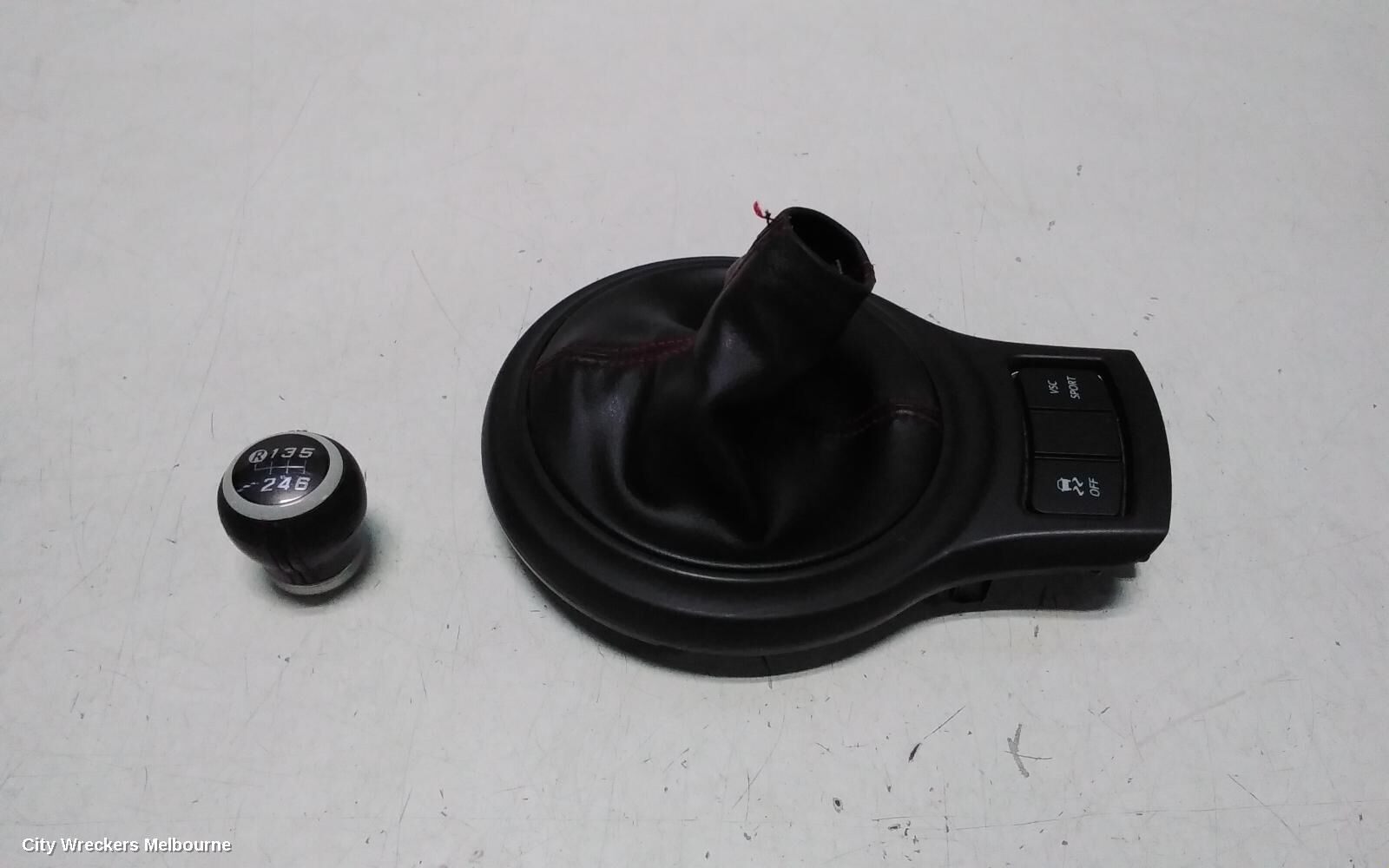 TOYOTA 86 2013 Gear Stick/Shifter
