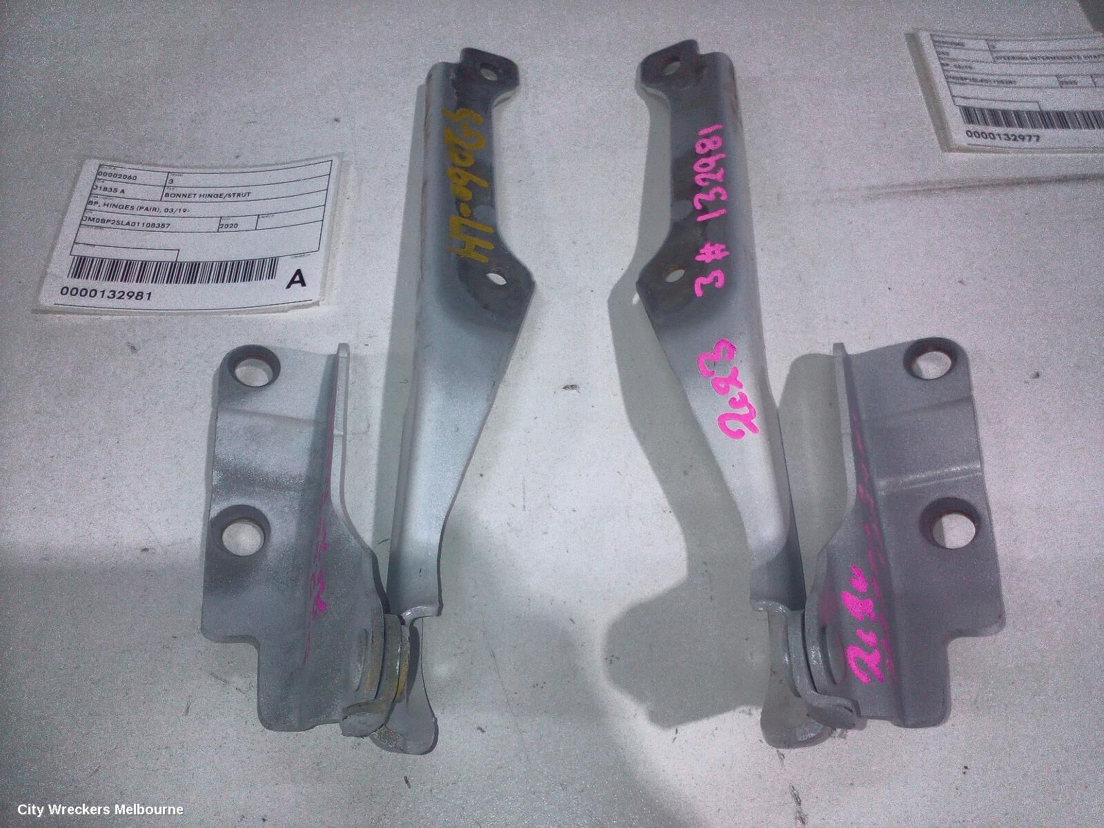 MAZDA 3 2020 Bonnet Hinge/Strut