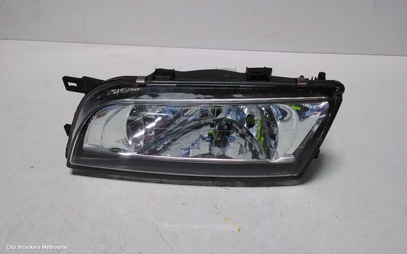 NISSAN PULSAR 2000 Left Headlamp