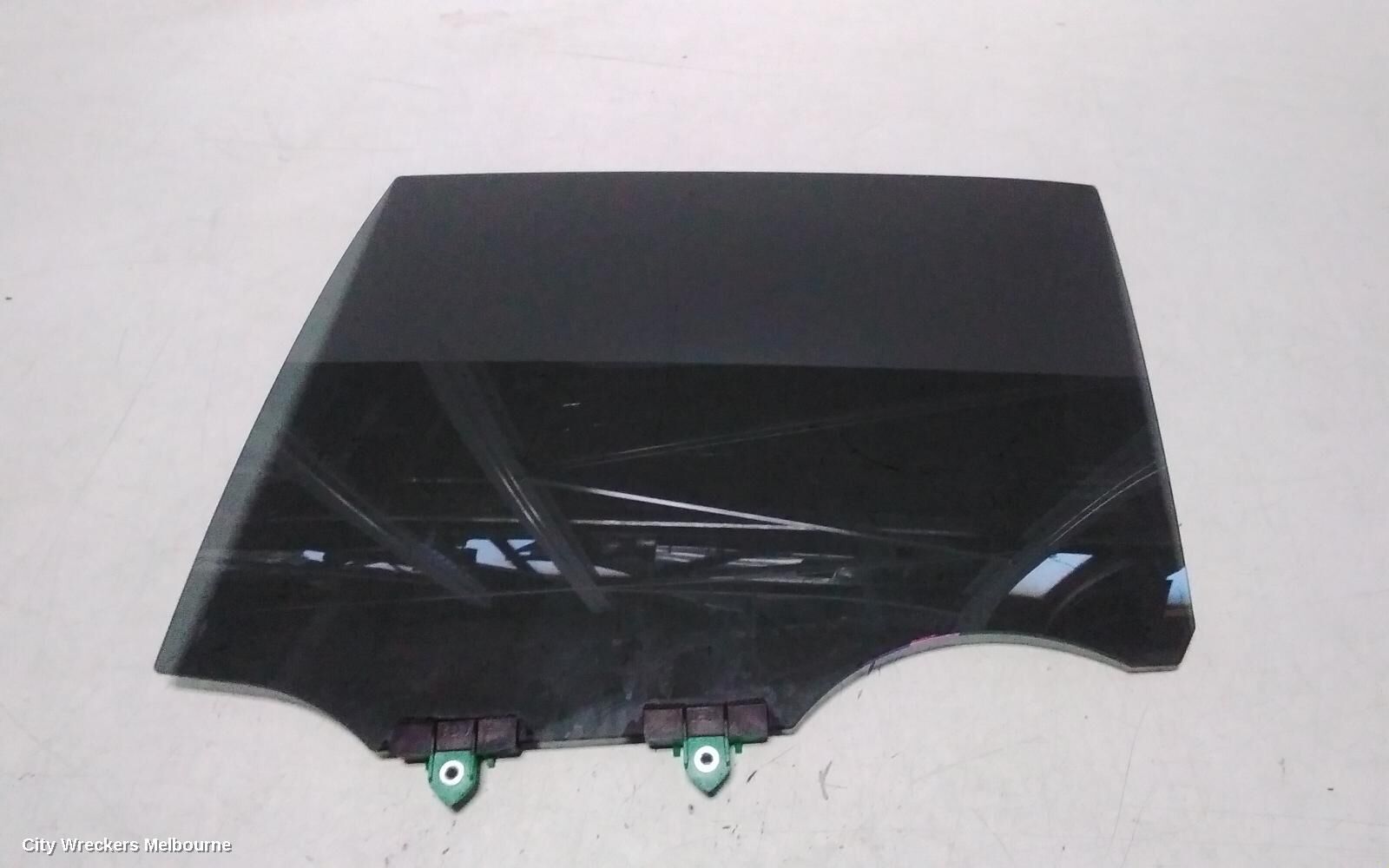 TOYOTA COROLLA 2019 Left Rear Door Window