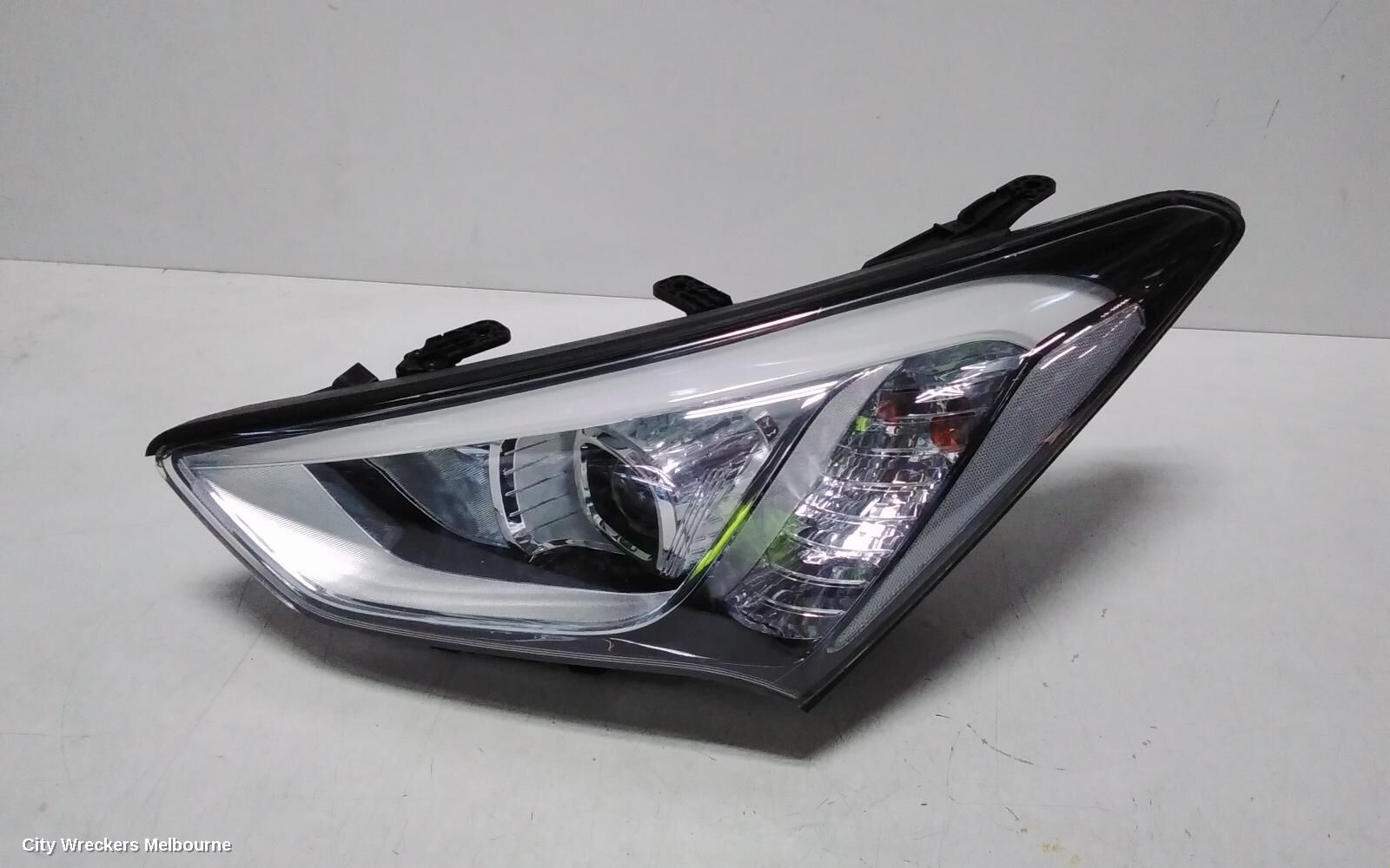 HYUNDAI SANTA FE 2014 Left Headlamp