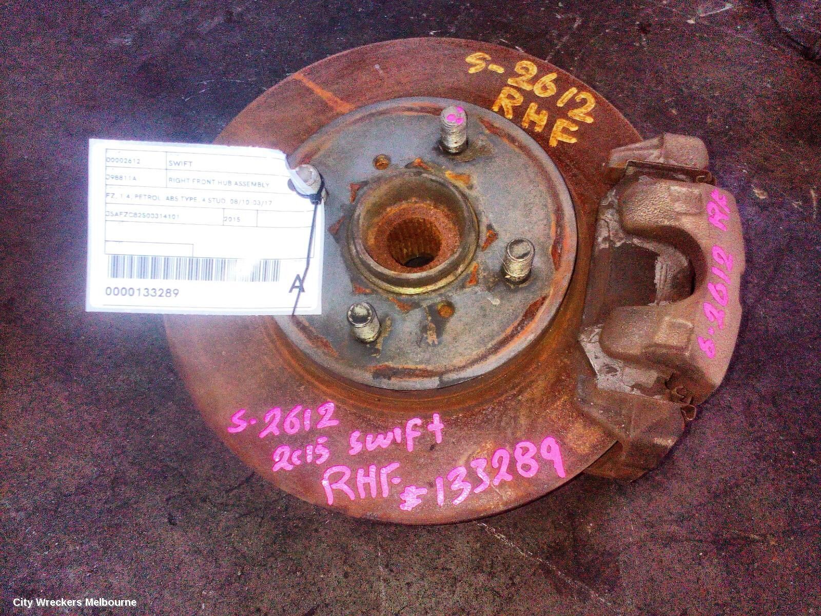 SUZUKI SWIFT 2015 Right Front Hub Assembly