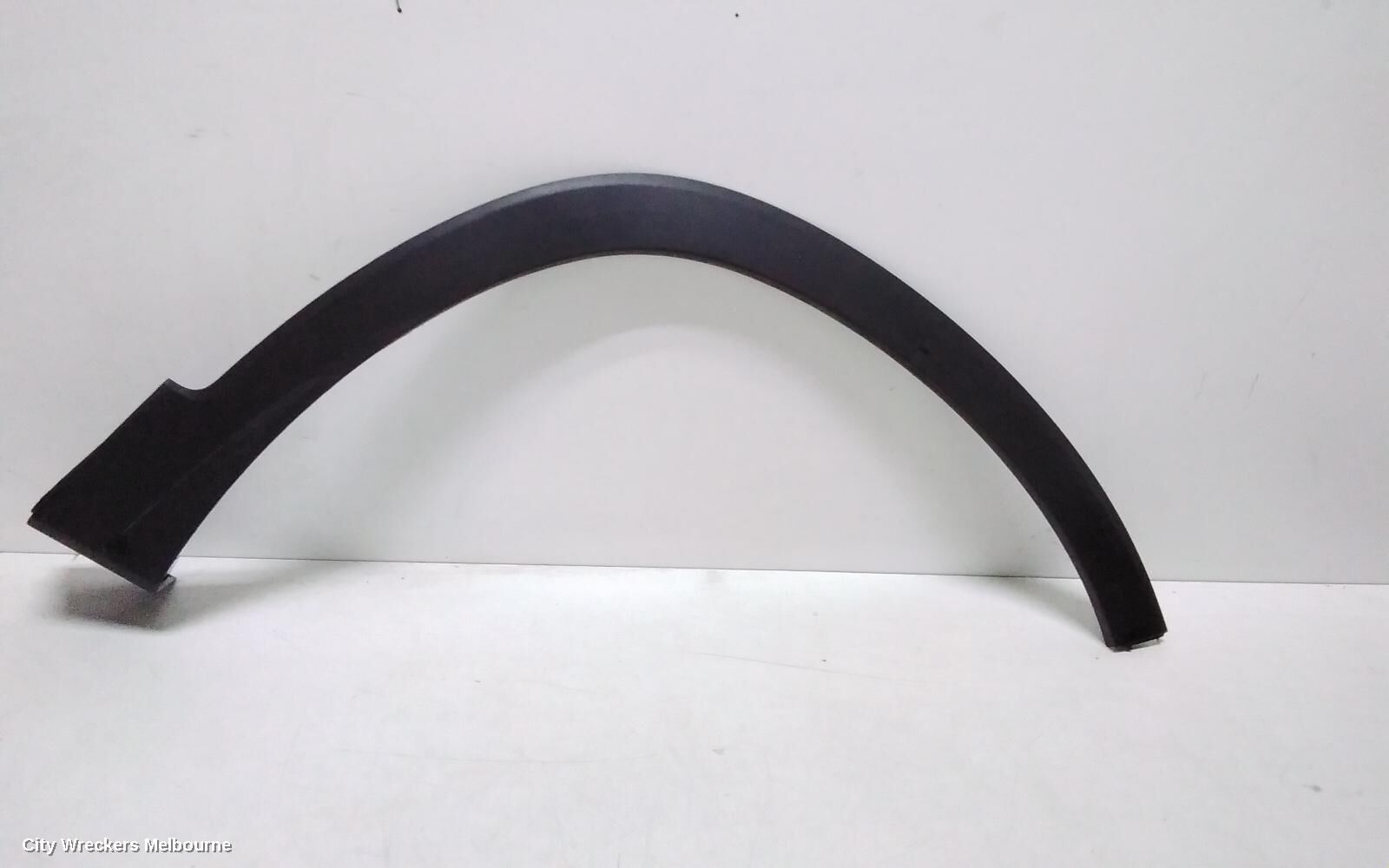 HYUNDAI SANTA FE 2019 Wheel Arch Flare