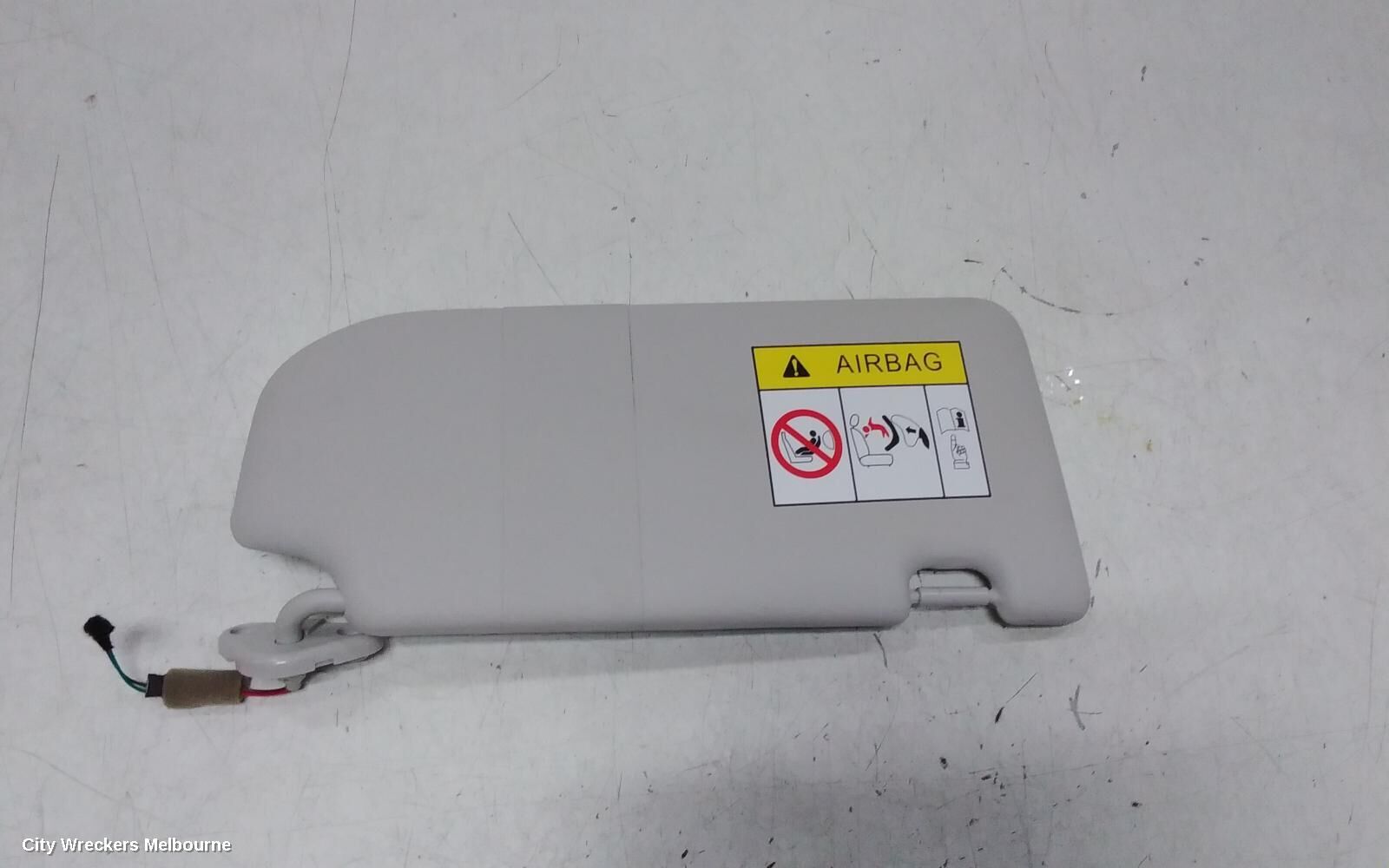 MG HS 2023 Sunvisor