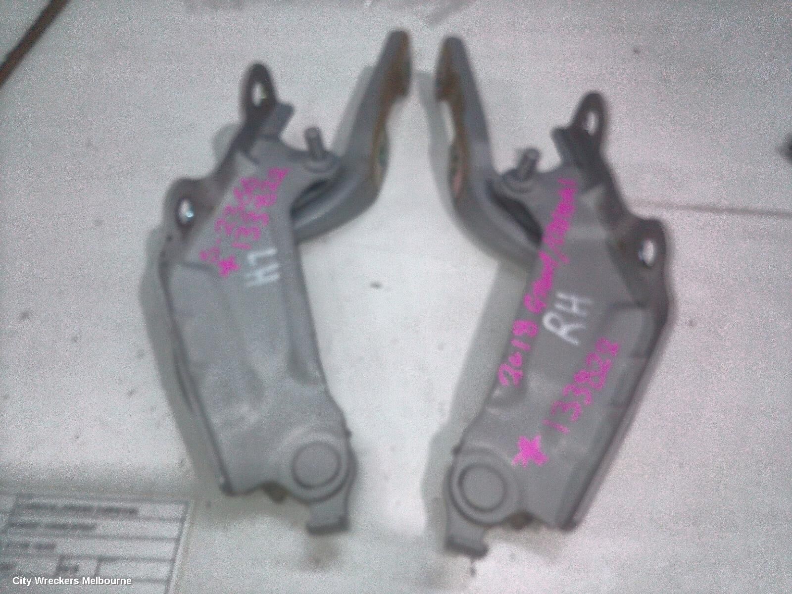 KIA CARNIVAL/GRAND CARNIVAL 2018 Bonnet Hinge/Strut