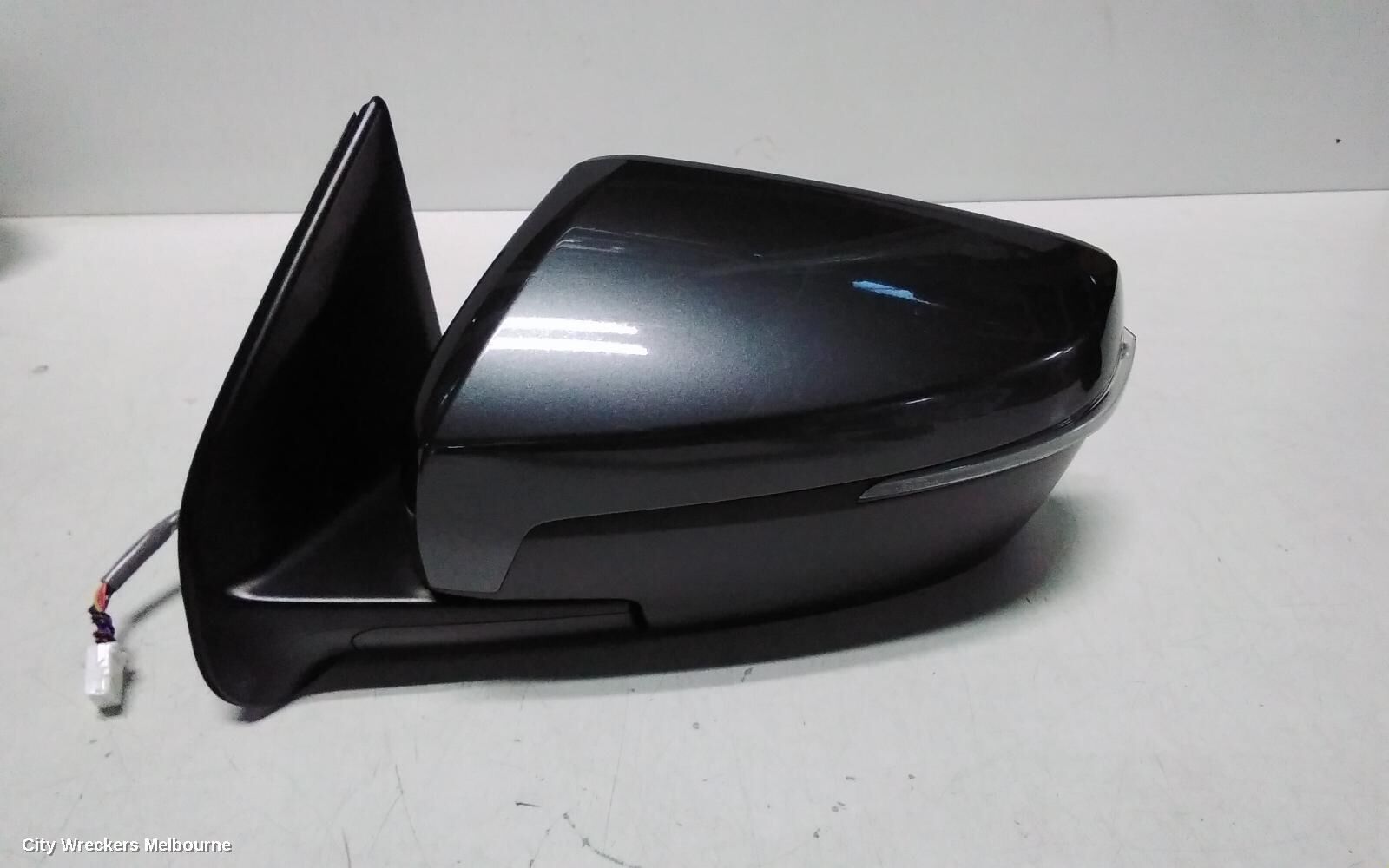 ISUZU MU-X 2022 Left Door Mirror